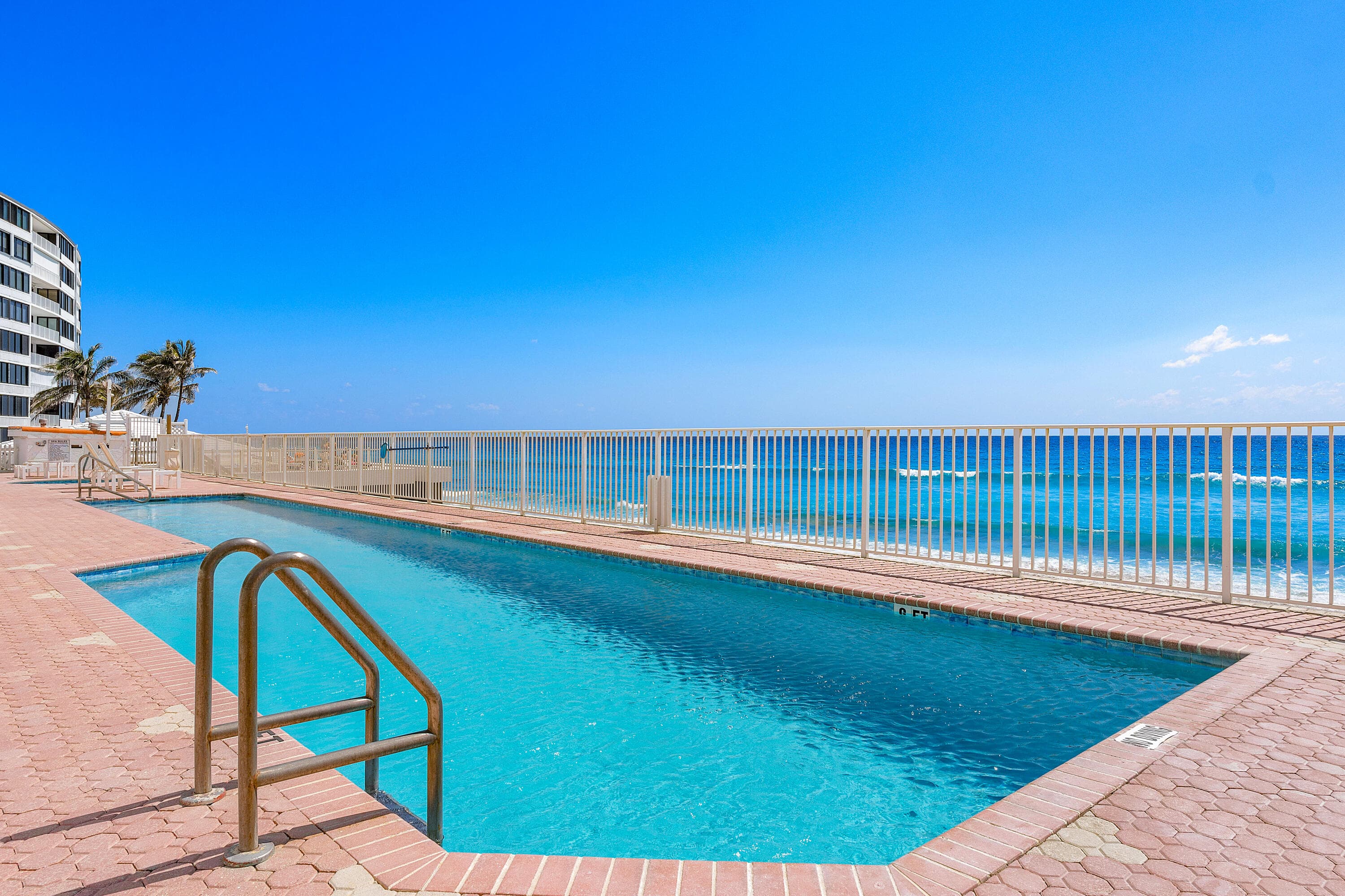 3600 S Ocean Boulevard 502, South Palm Beach, FL 33480 — photo 25 of 39