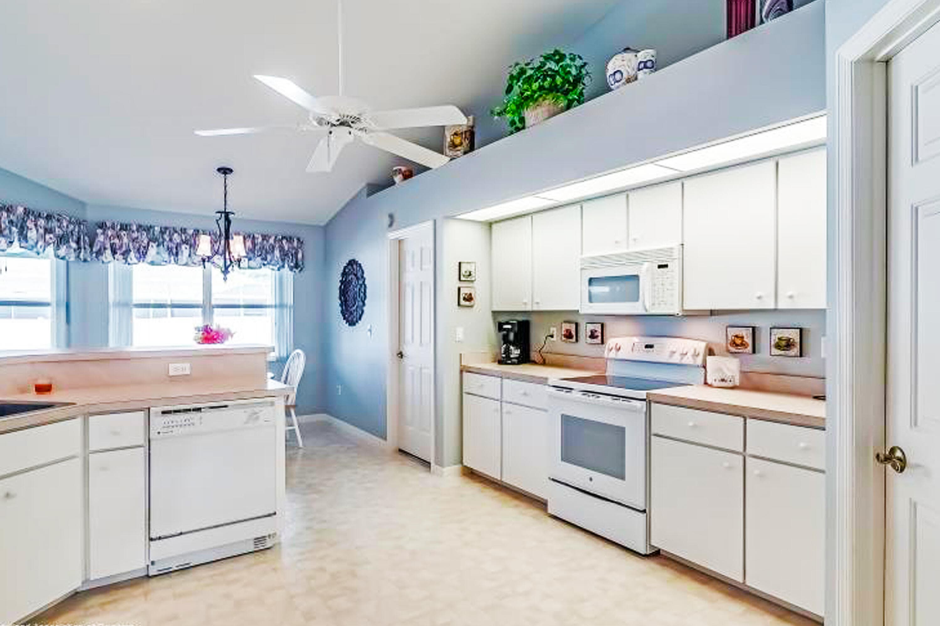 424 Holly Drive, Sebring, FL 33876 — photo 6 of 22
