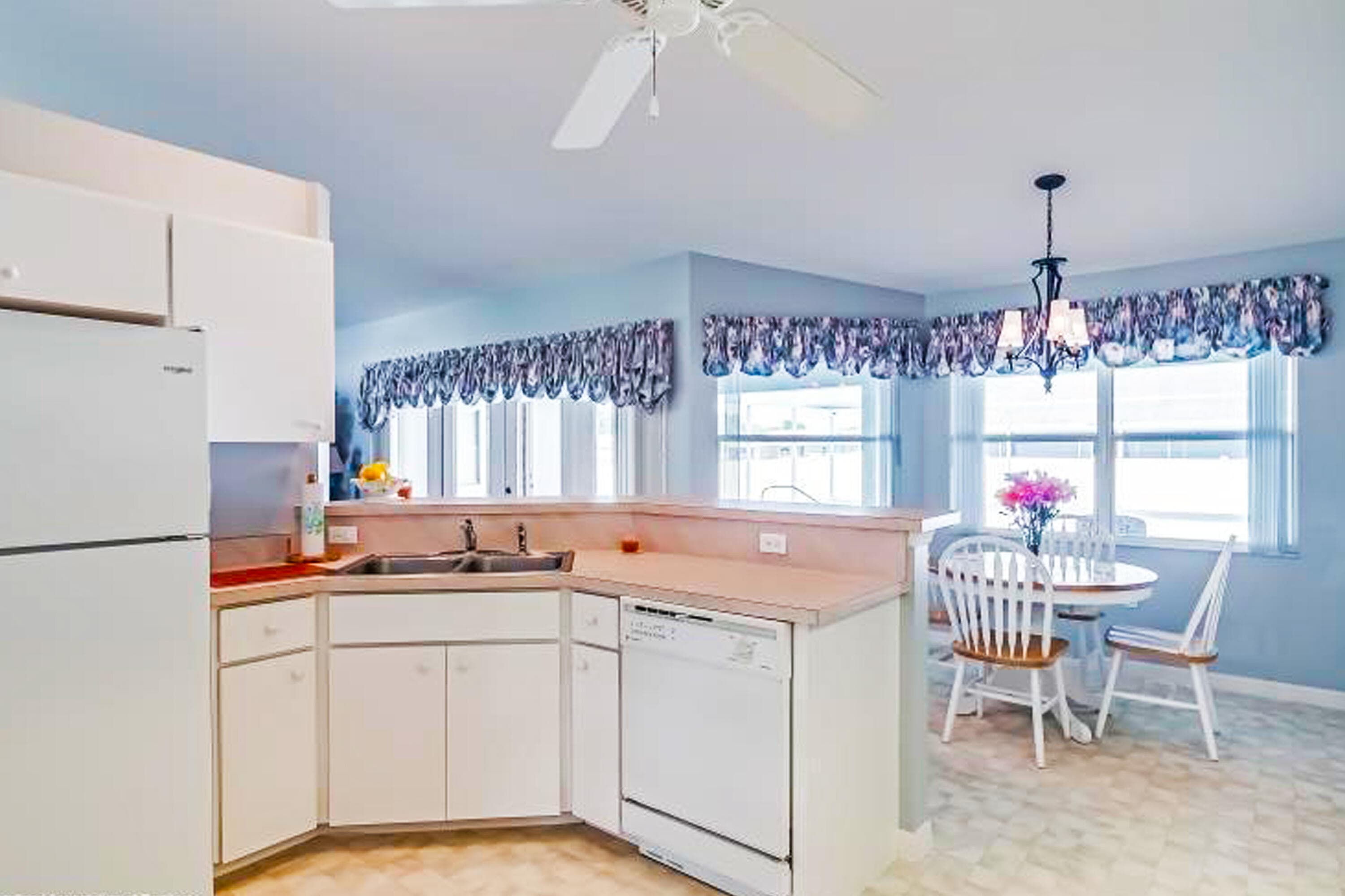 424 Holly Drive, Sebring, FL 33876 — photo 7 of 22