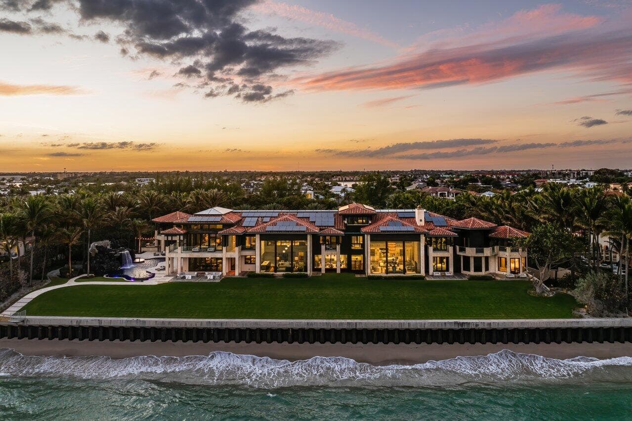 1370 S Ocean Boulevard, Manalapan, FL 33462 — photo 3 of 104