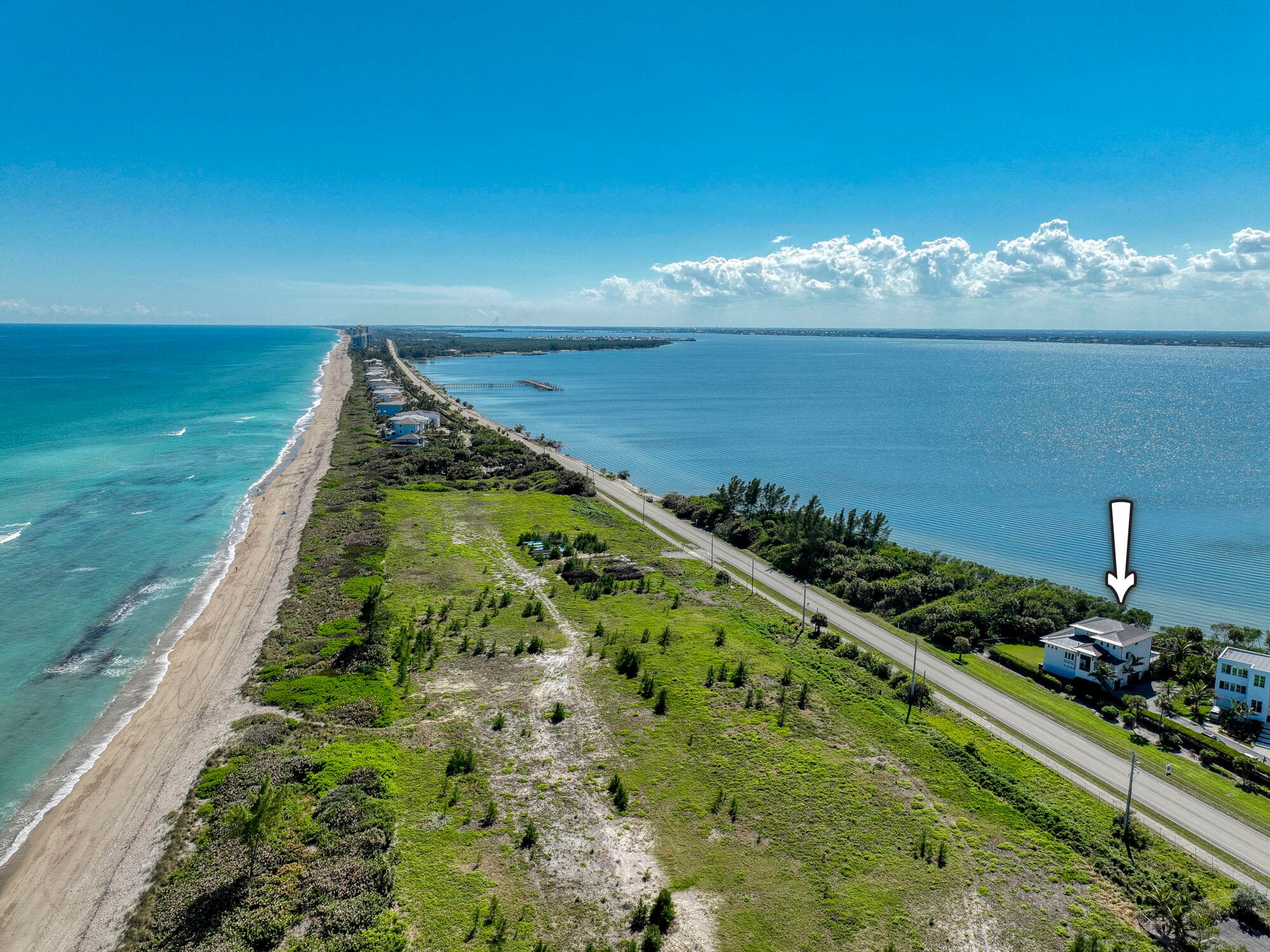 7683 Pelican Pointe Drive, Jensen Beach, FL 34957 — photo 3 of 40