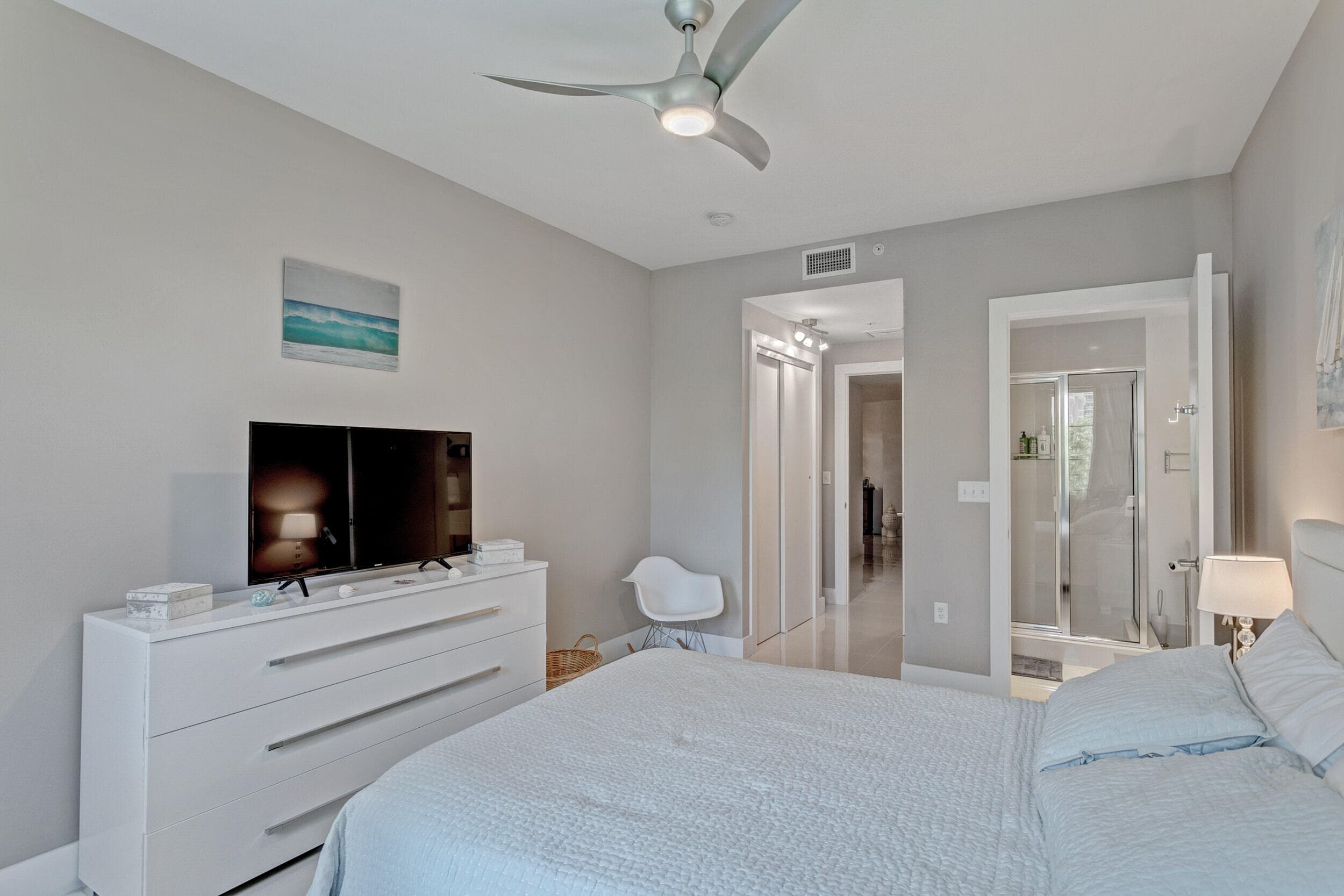 155 S Ocean Avenue 205, Palm Beach Shores, FL 33404 — photo 22 of 172
