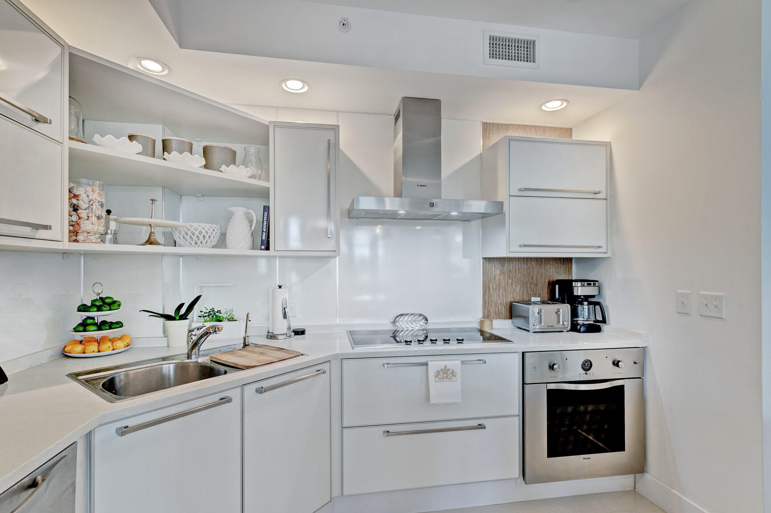155 S Ocean Avenue 205, Palm Beach Shores, FL 33404 — photo 102 of 172