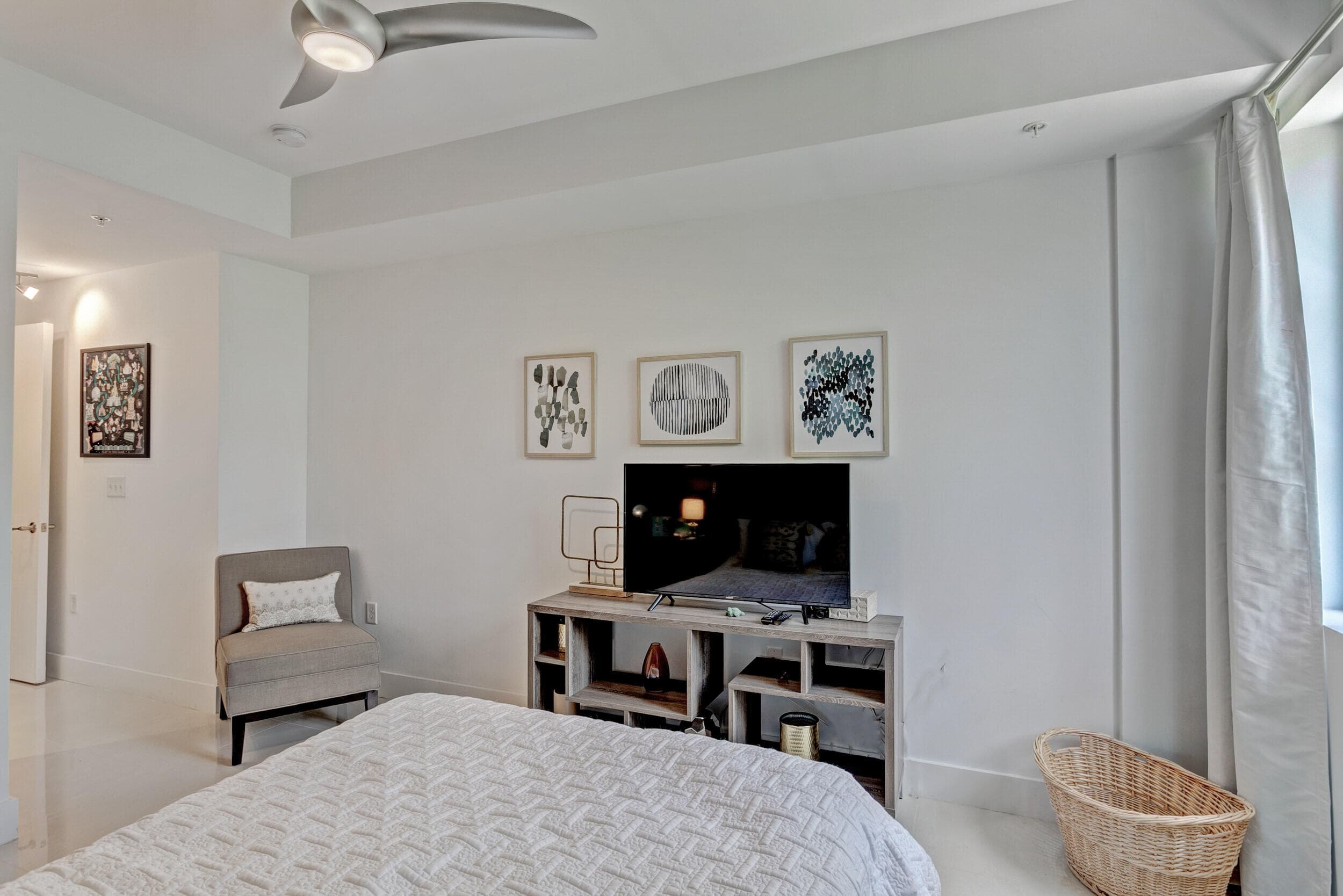 155 S Ocean Avenue 205, Palm Beach Shores, FL 33404 — photo 111 of 172