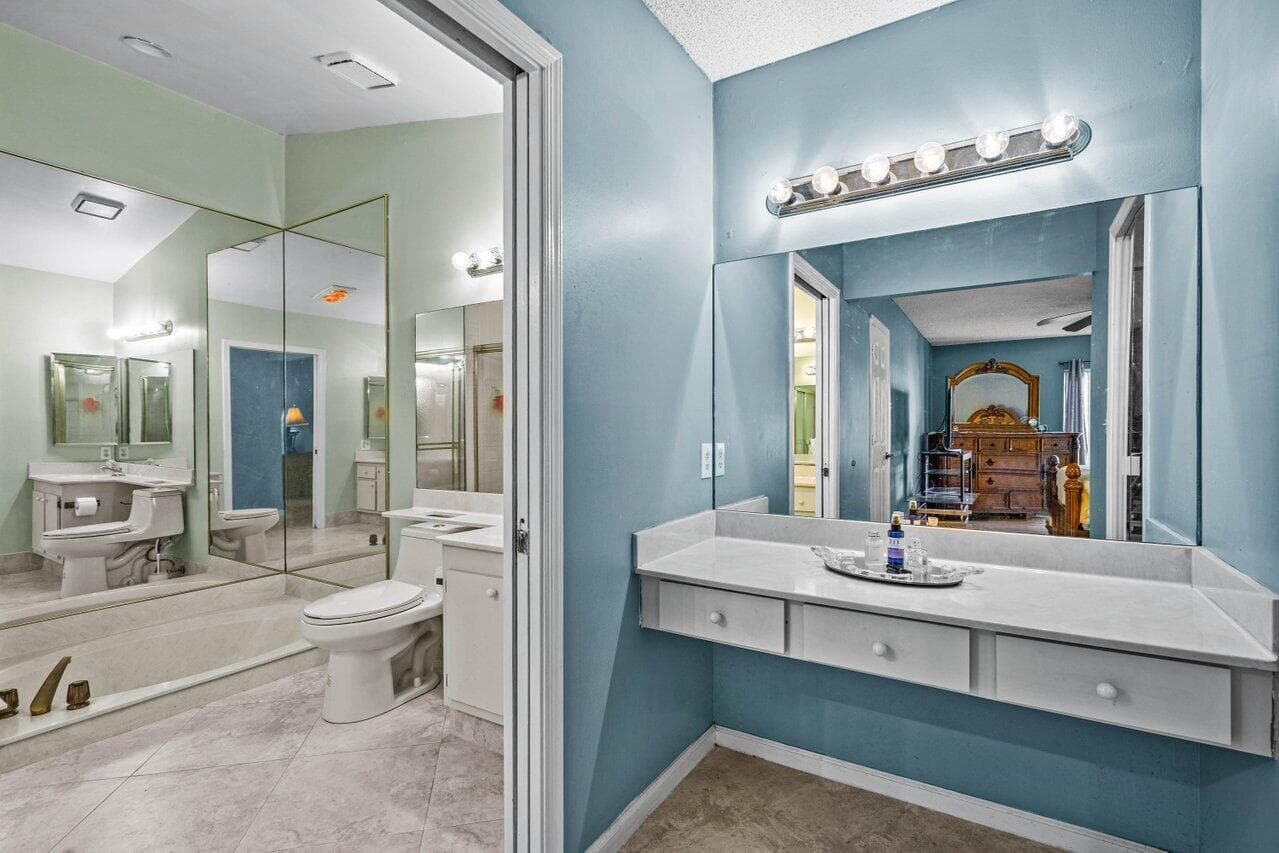 2195 NW 14th Street, Delray Beach, FL 33445 — photo 16 of 44