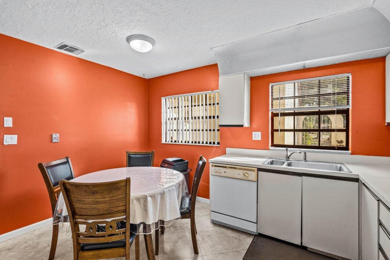 2195 NW 14th Street, Delray Beach, FL 33445 — photo 22 of 44