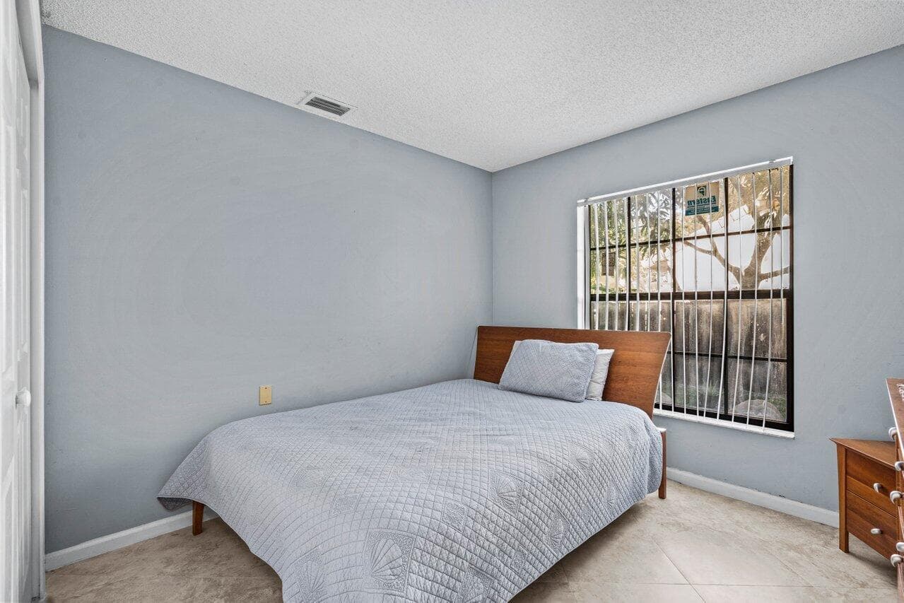 2195 NW 14th Street, Delray Beach, FL 33445 — photo 26 of 44