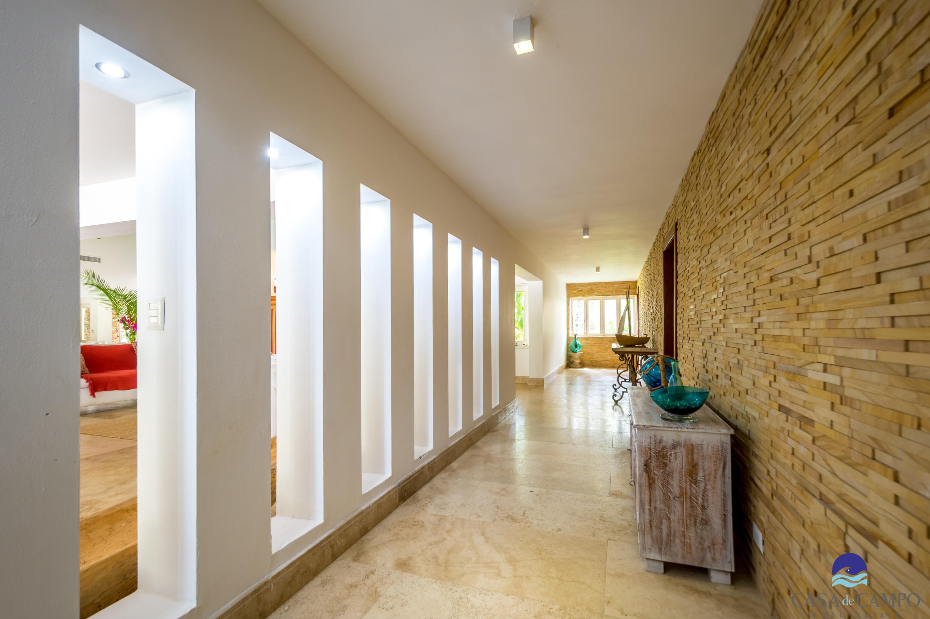 45 Punta Aguila — photo 16 of 19