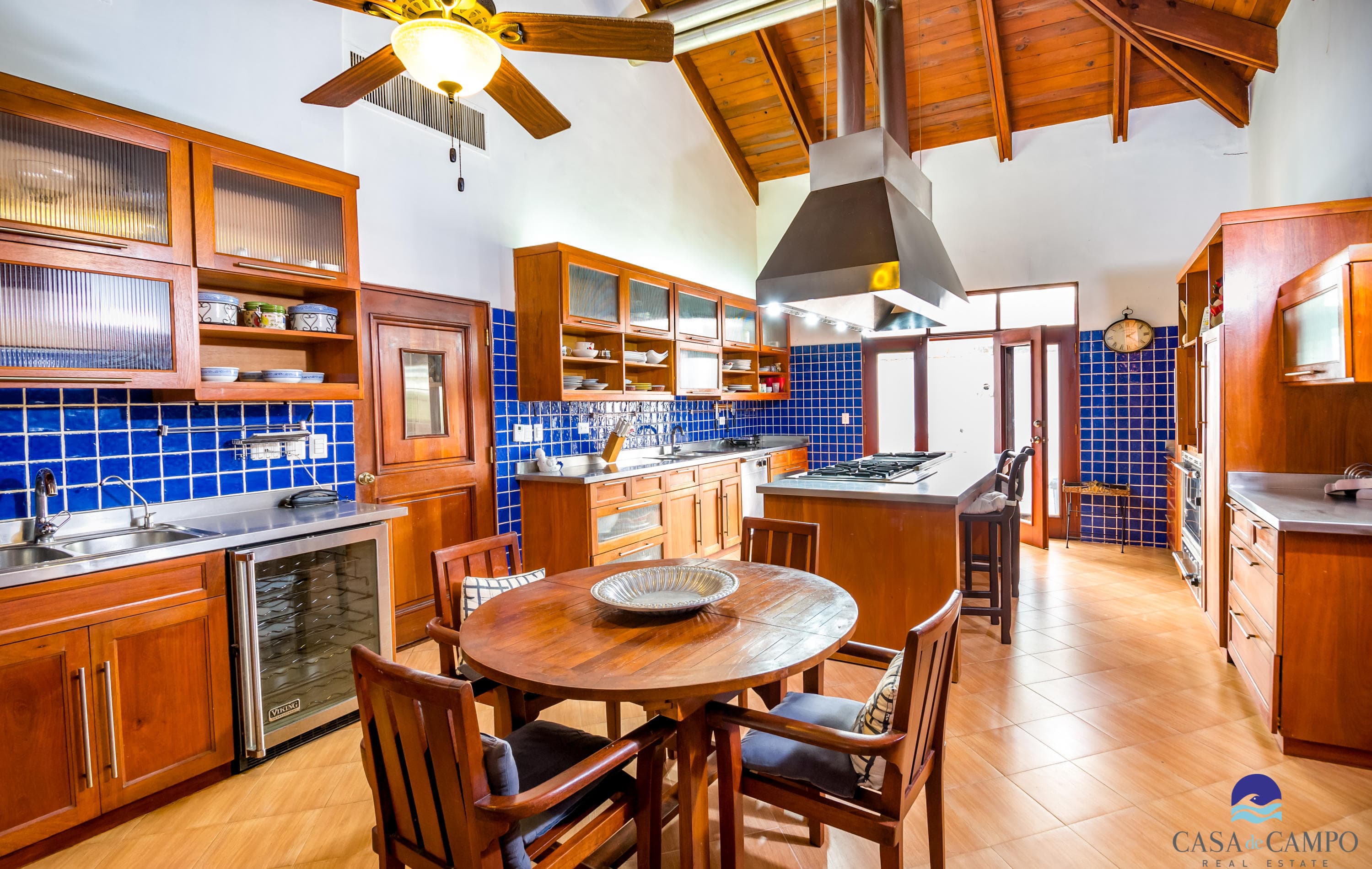 45 Punta Aguila — photo 19 of 19