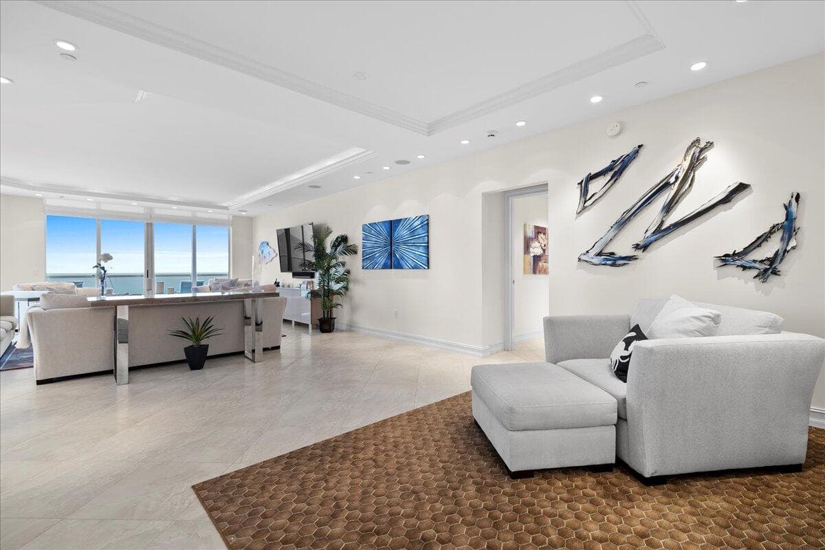 4600 N Ocean Drive 701, Singer Island, FL 33404 — photo 5 of 69