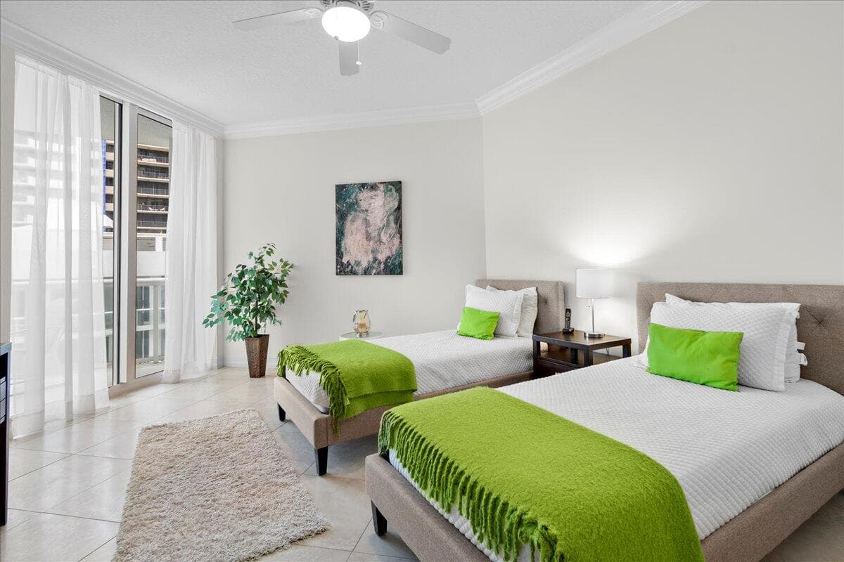 4600 N Ocean Drive 701, Singer Island, FL 33404 — photo 25 of 69