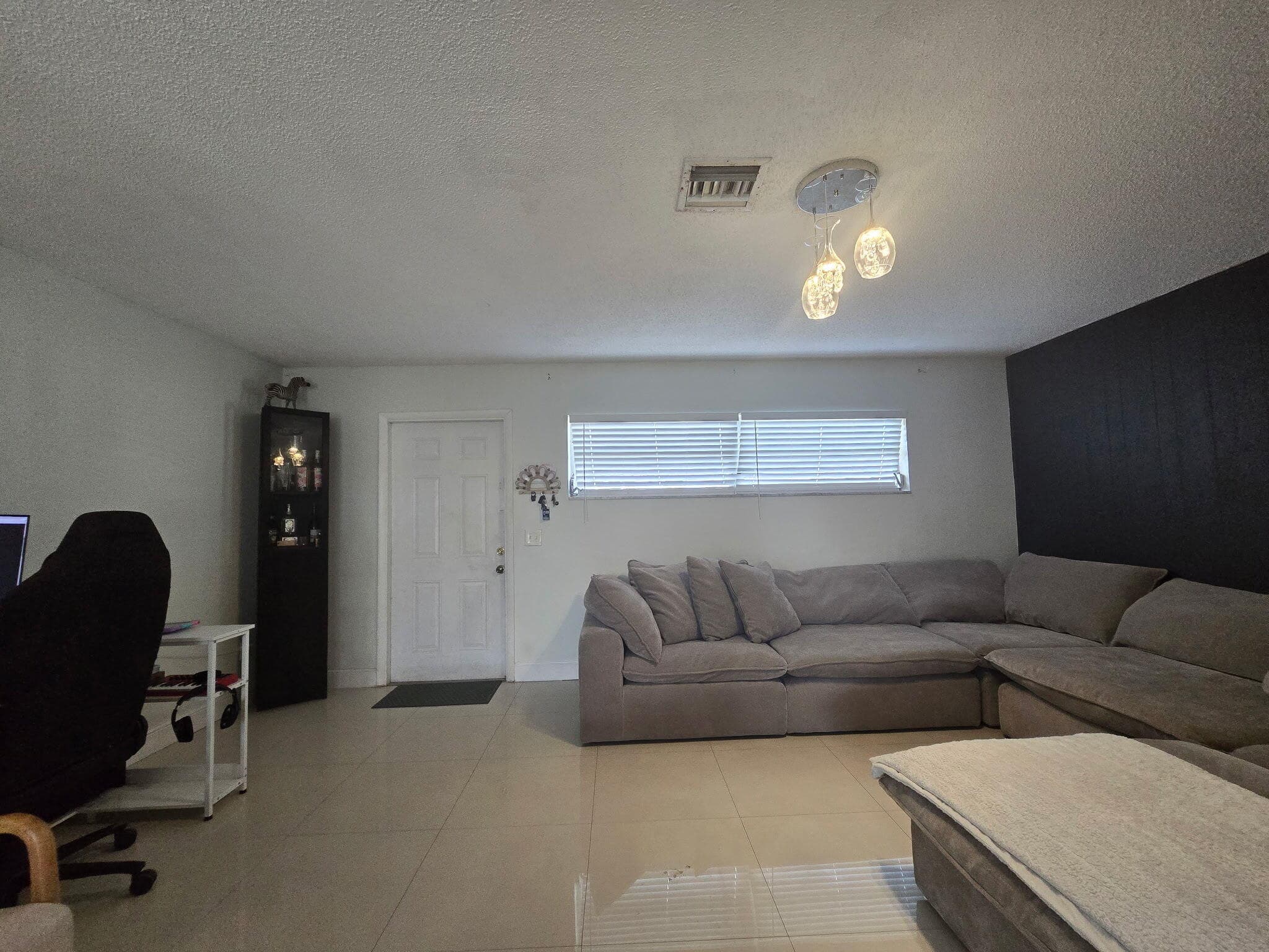 5110 Michigan Avenue 11b, West Palm Beach, FL 33415 — photo 2 of 12