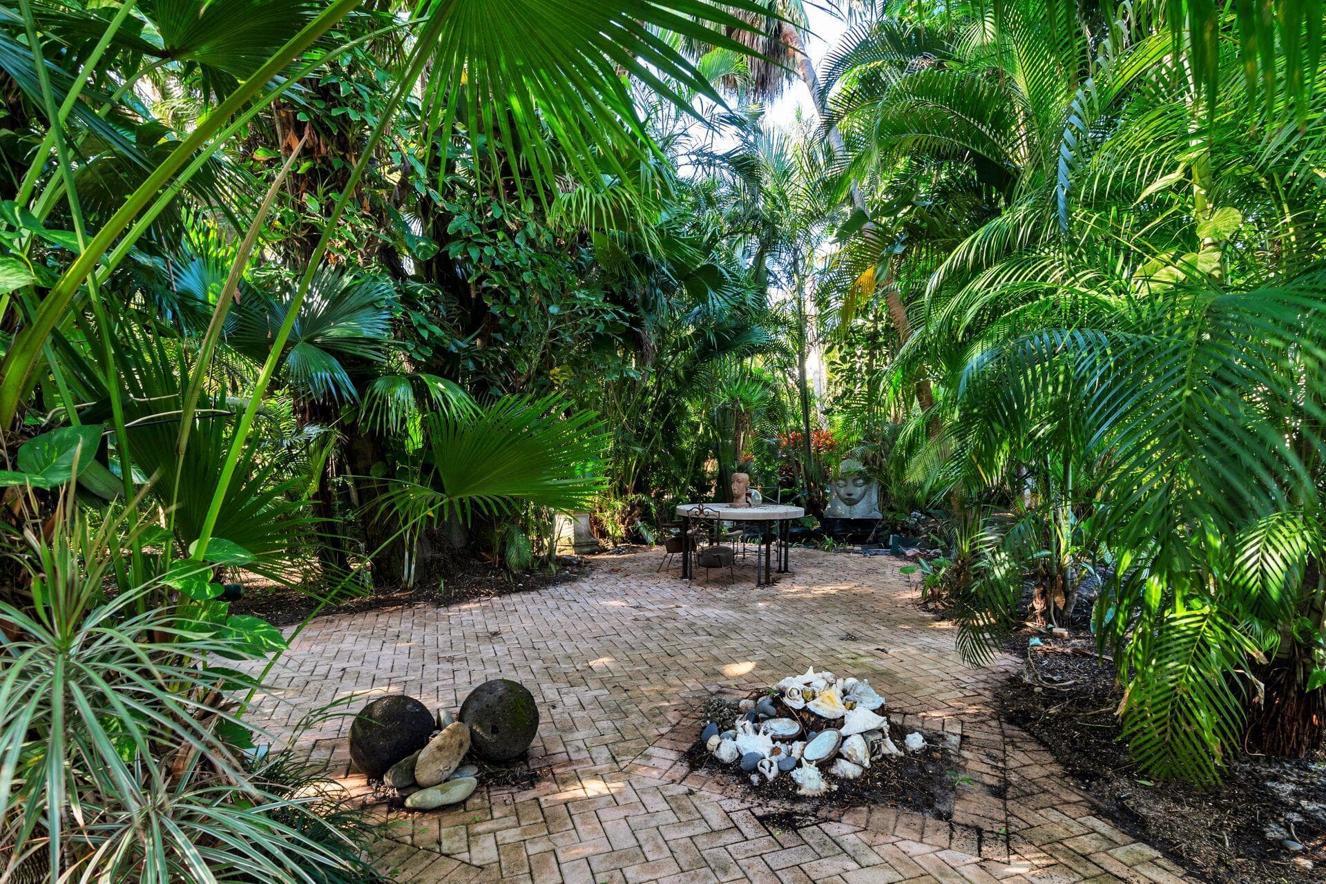 228 Phipps, Palm Beach, FL 33480 — photo 21 of 24
