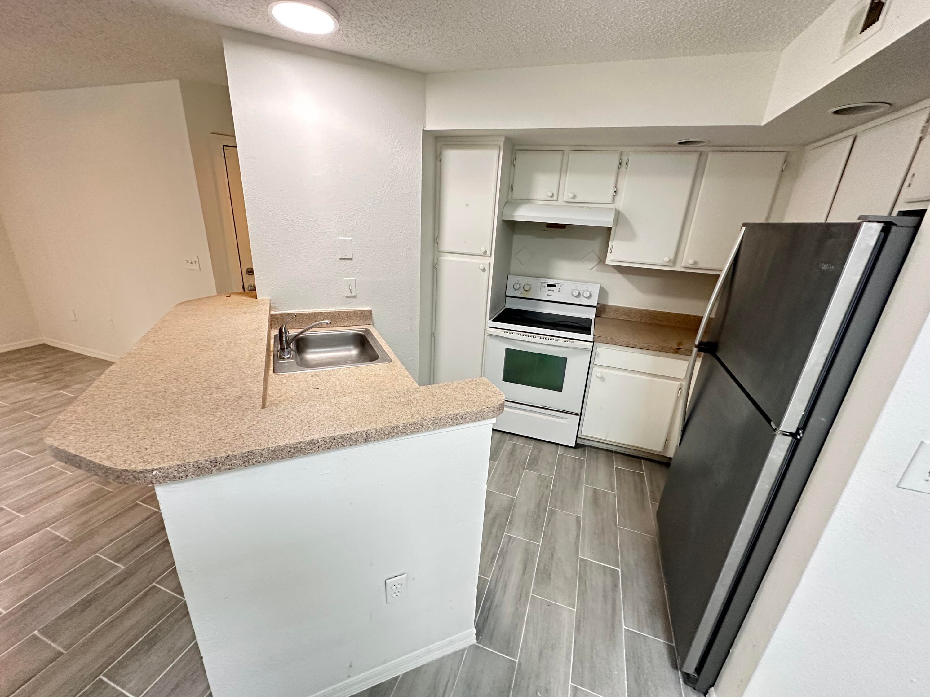 1401 Village Boulevard 1512, West Palm Beach, FL 33409 — photo 3 of 12