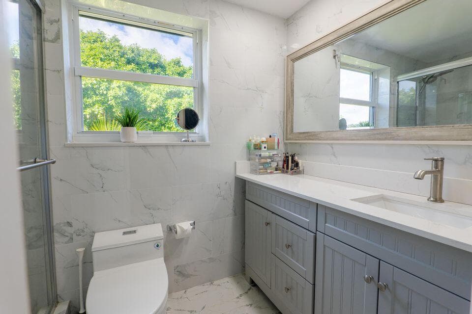2801 N Palm Aire Drive N 410, Pompano Beach, FL 33069 — photo 14 of 19