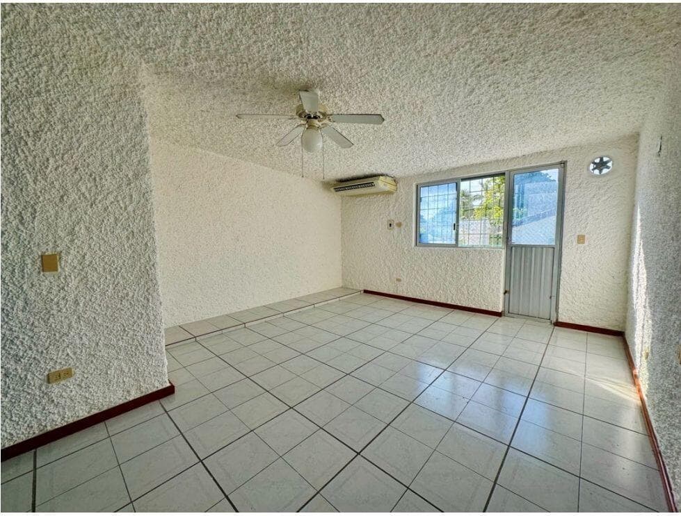 . Calle Antilope No. 14 Smza 20, Mza 14, Lote 25 — photo 8 of 34