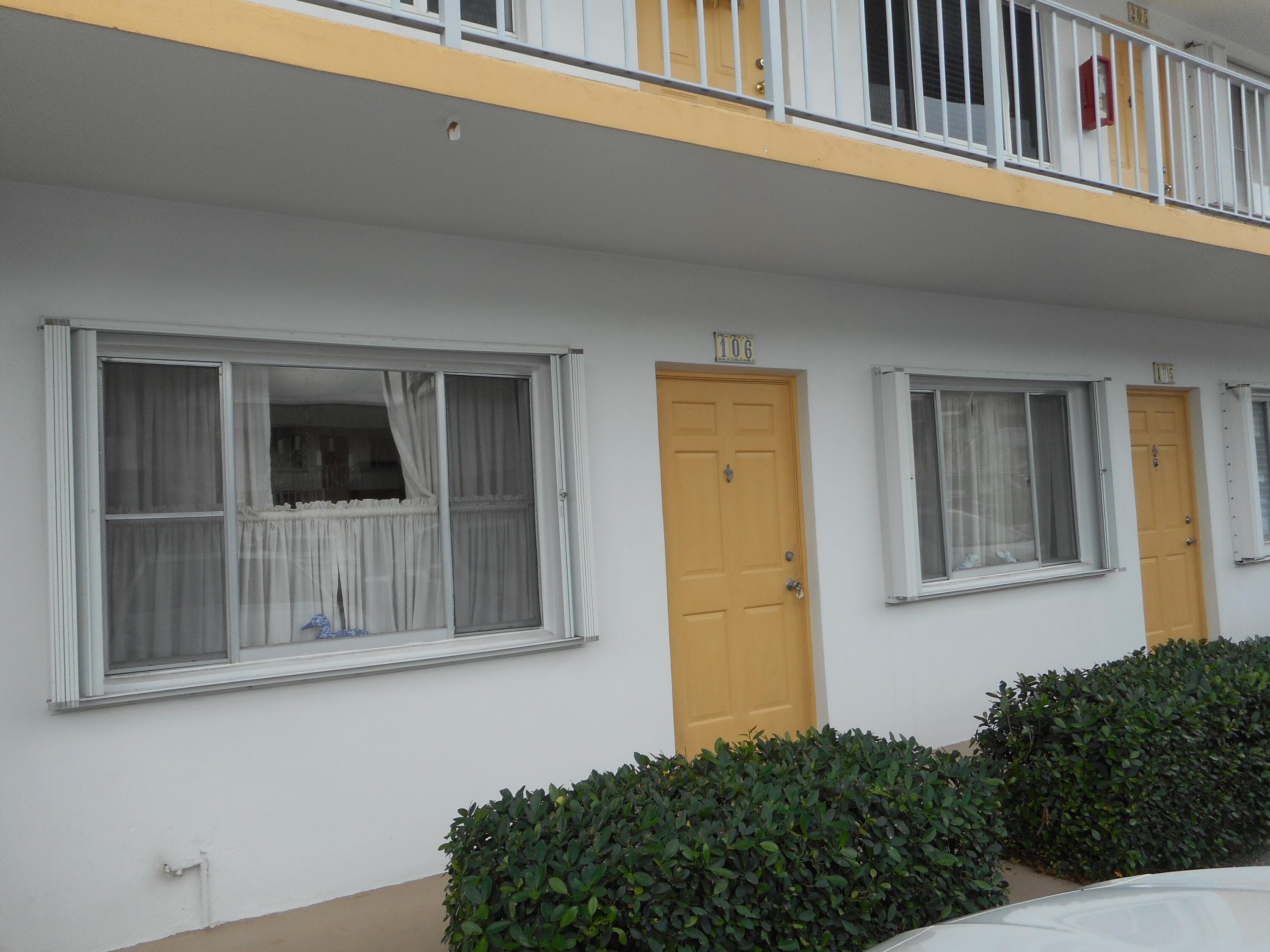 3322 Cynthia Lane 106, Lake Worth Beach, FL 33461 — photo 1 of 27