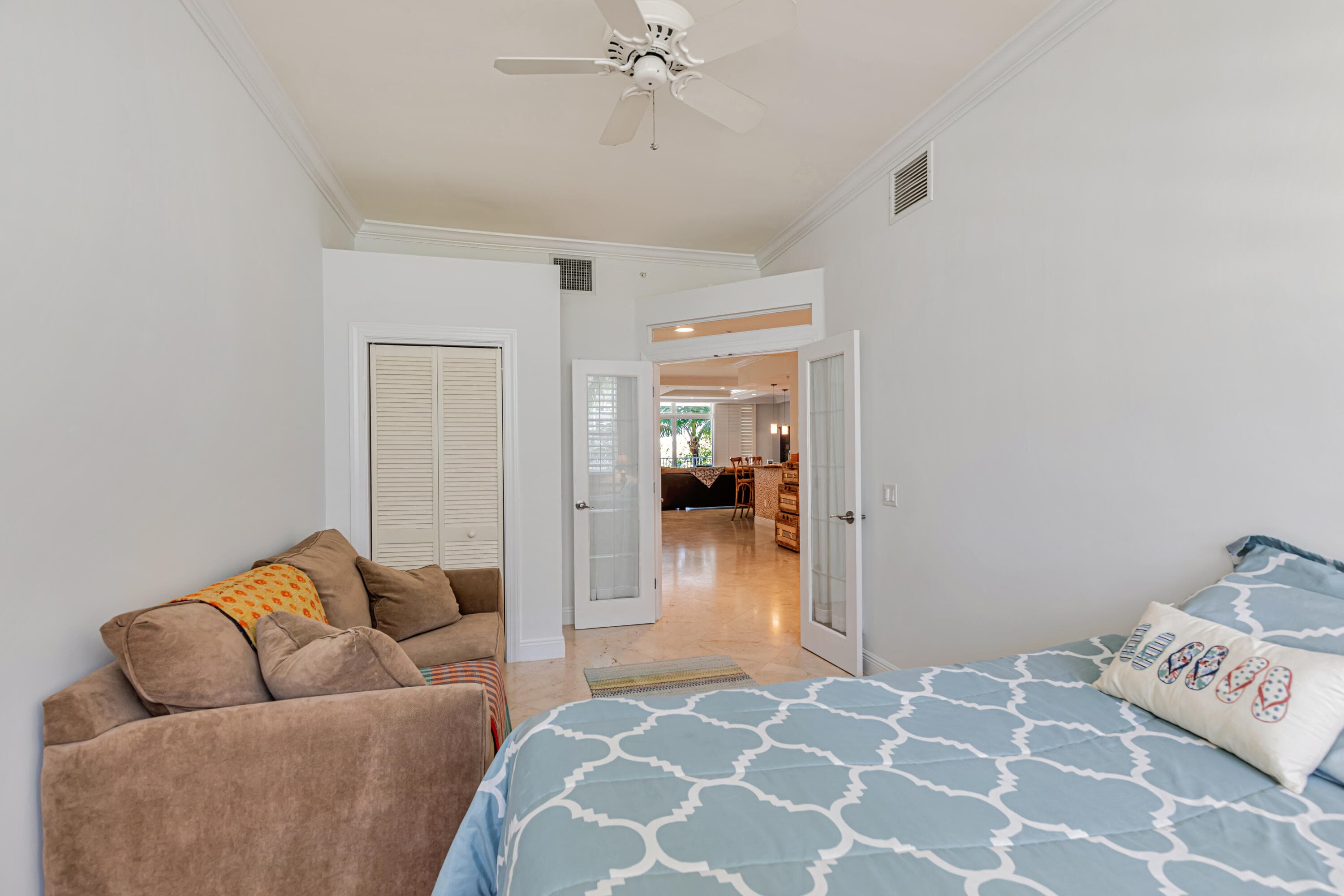 701 SE 21st Avenue 302, Deerfield Beach, FL 33441 — photo 29 of 52