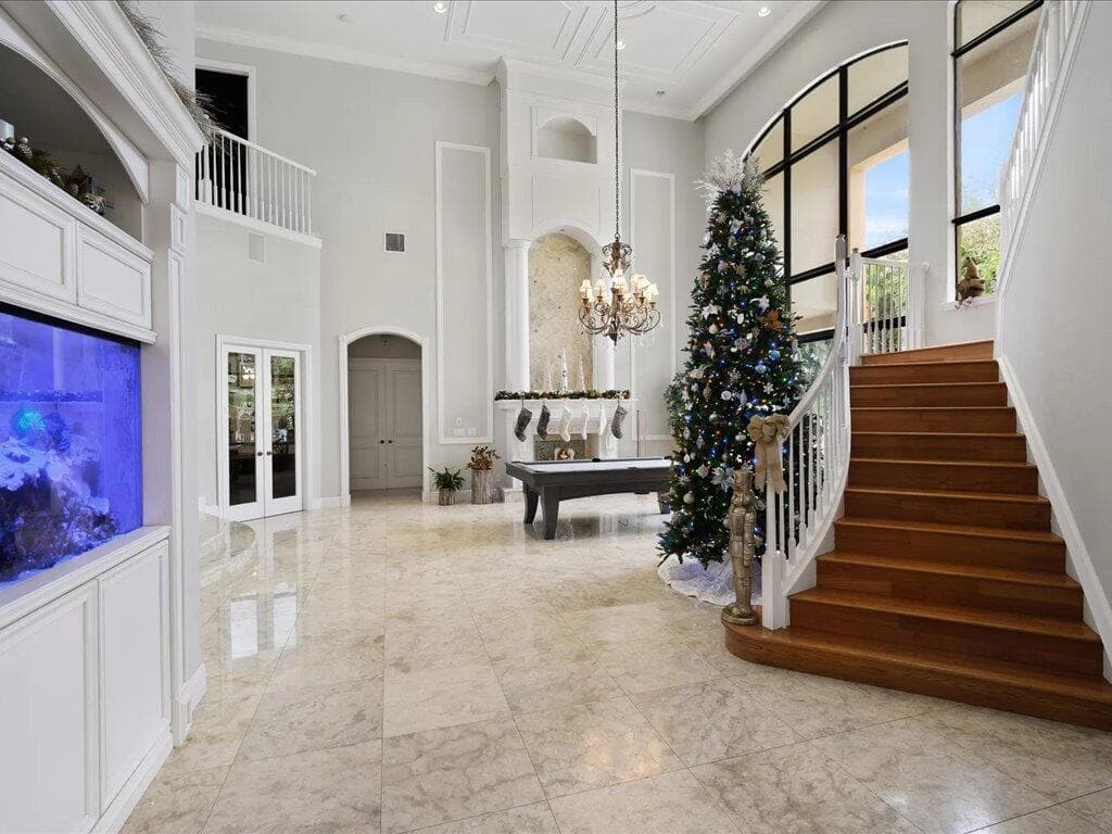 10596 Versailles Boulevard, Wellington, FL 33449 — photo 8 of 44