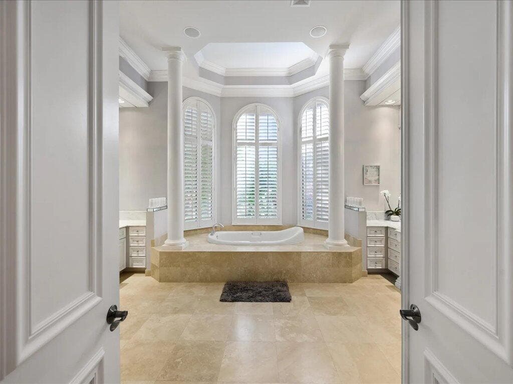 10596 Versailles Boulevard, Wellington, FL 33449 — photo 28 of 44