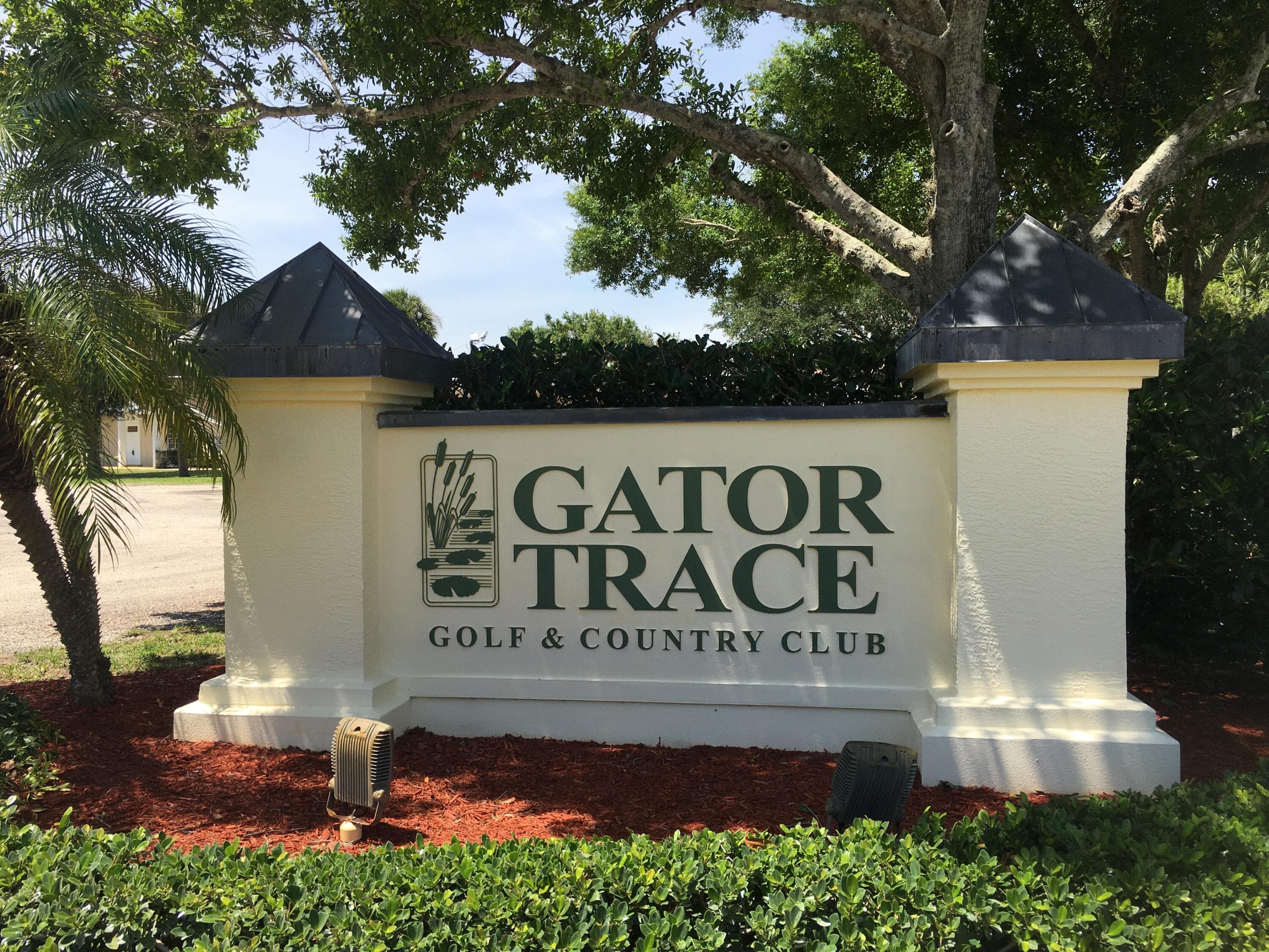 4310 Gator Trace Circle, Fort Pierce, FL 34982 — photo 1 of 17