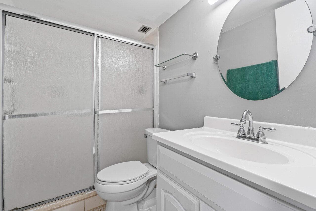 5700 NW 2nd Avenue 401, Boca Raton, FL 33487 — photo 18 of 30