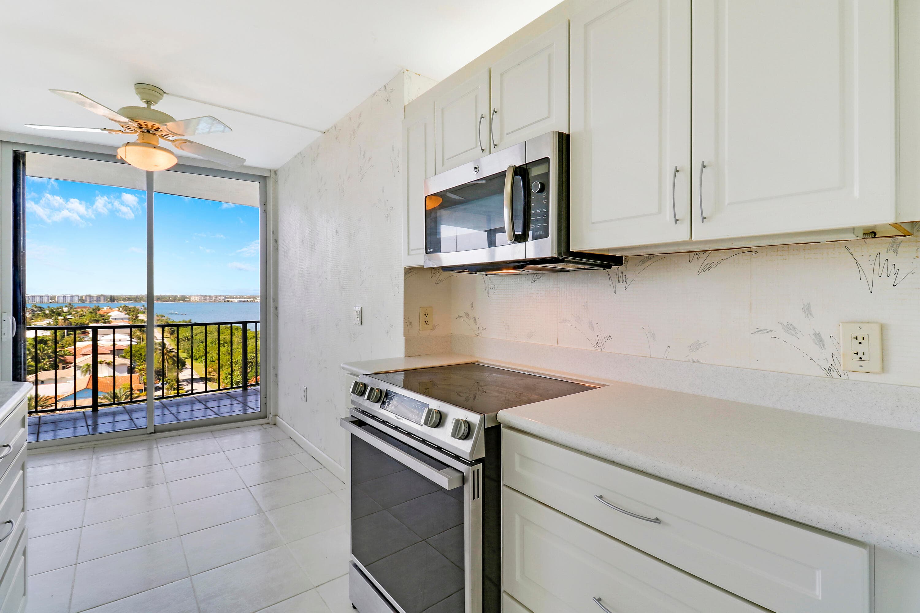 4200 N Ocean Drive 2-1005, Riviera Beach, FL 33404 — photo 35 of 54
