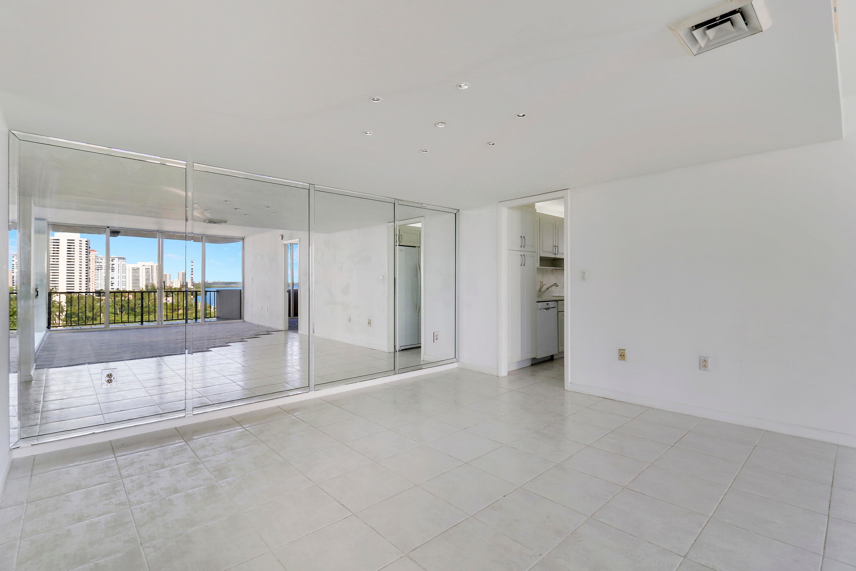 4200 N Ocean Drive 2-1005, Riviera Beach, FL 33404 — photo 41 of 54