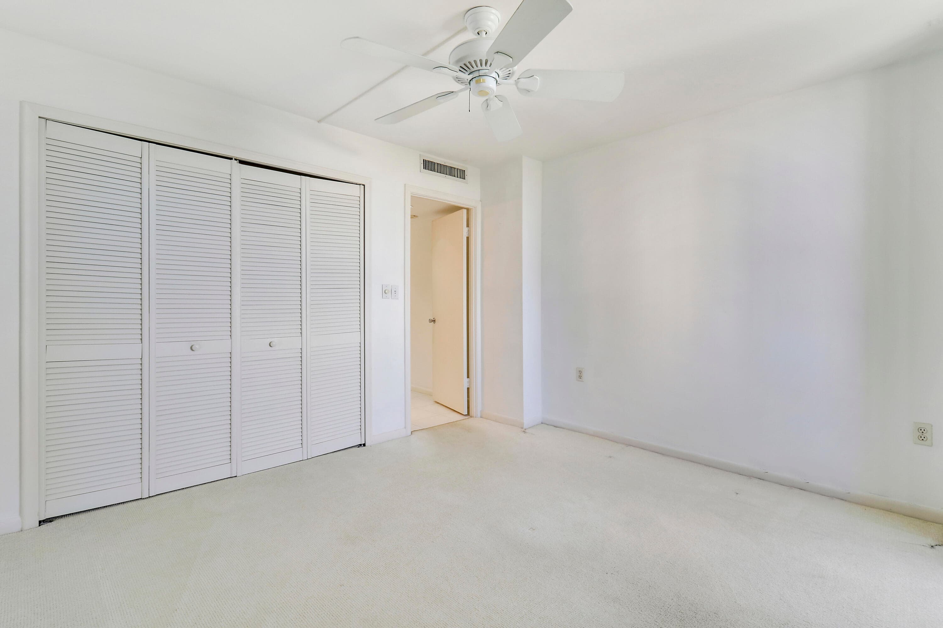 4200 N Ocean Drive 2-1005, Riviera Beach, FL 33404 — photo 49 of 54