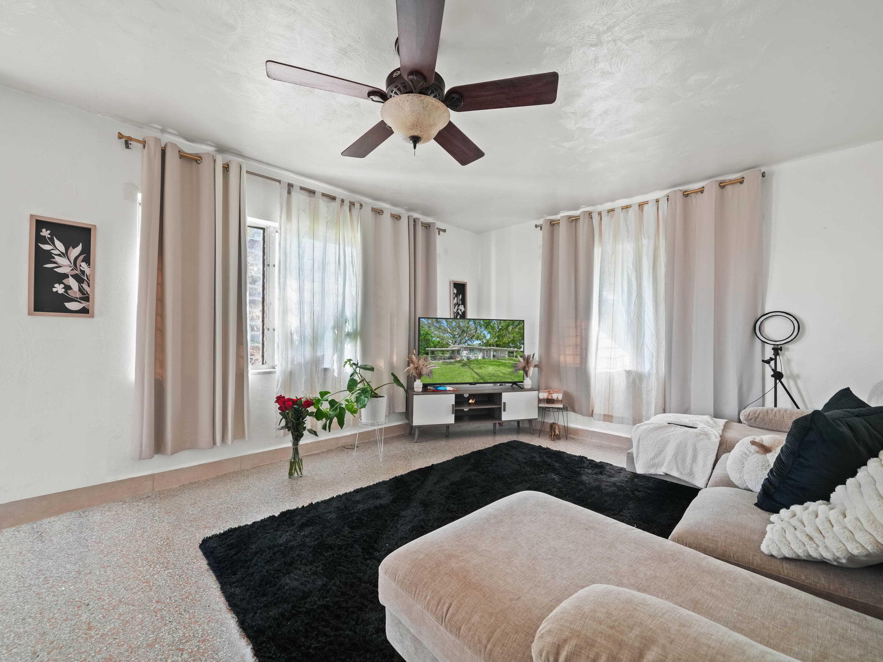 657 Ave C SW, Winter Haven, FL 33880 — photo 12 of 50
