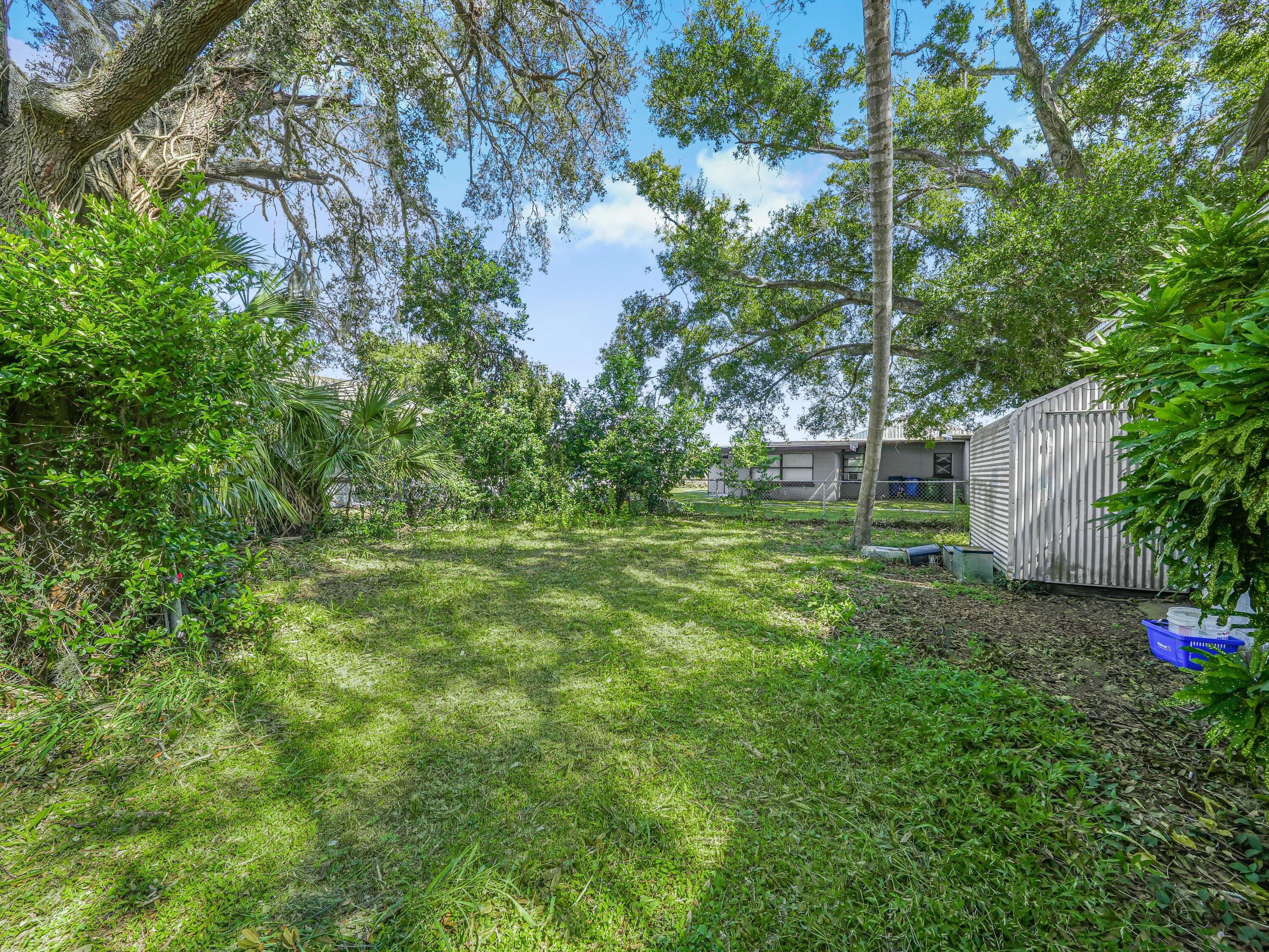 657 Ave C SW, Winter Haven, FL 33880 — photo 29 of 50