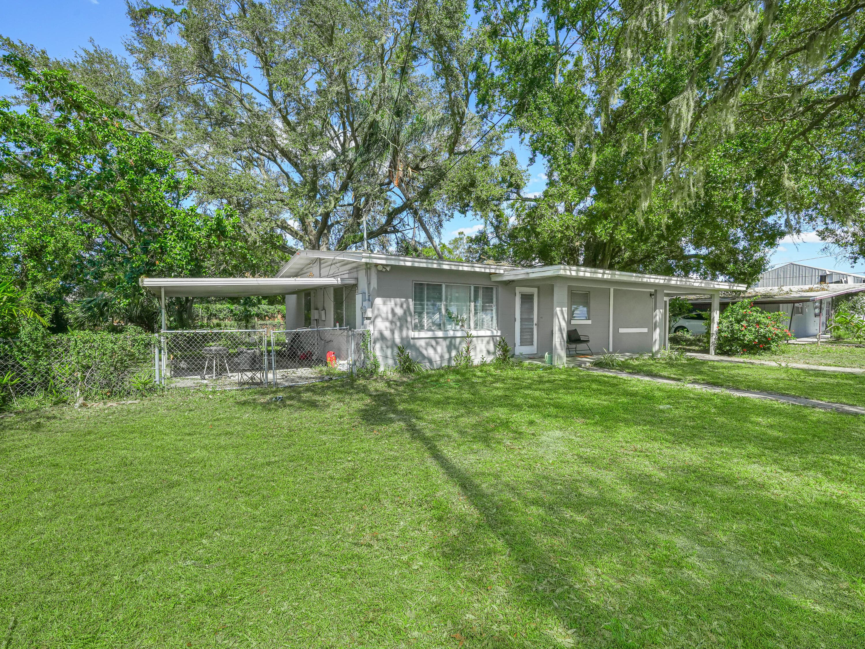 657 Ave C SW, Winter Haven, FL 33880 — photo 30 of 50
