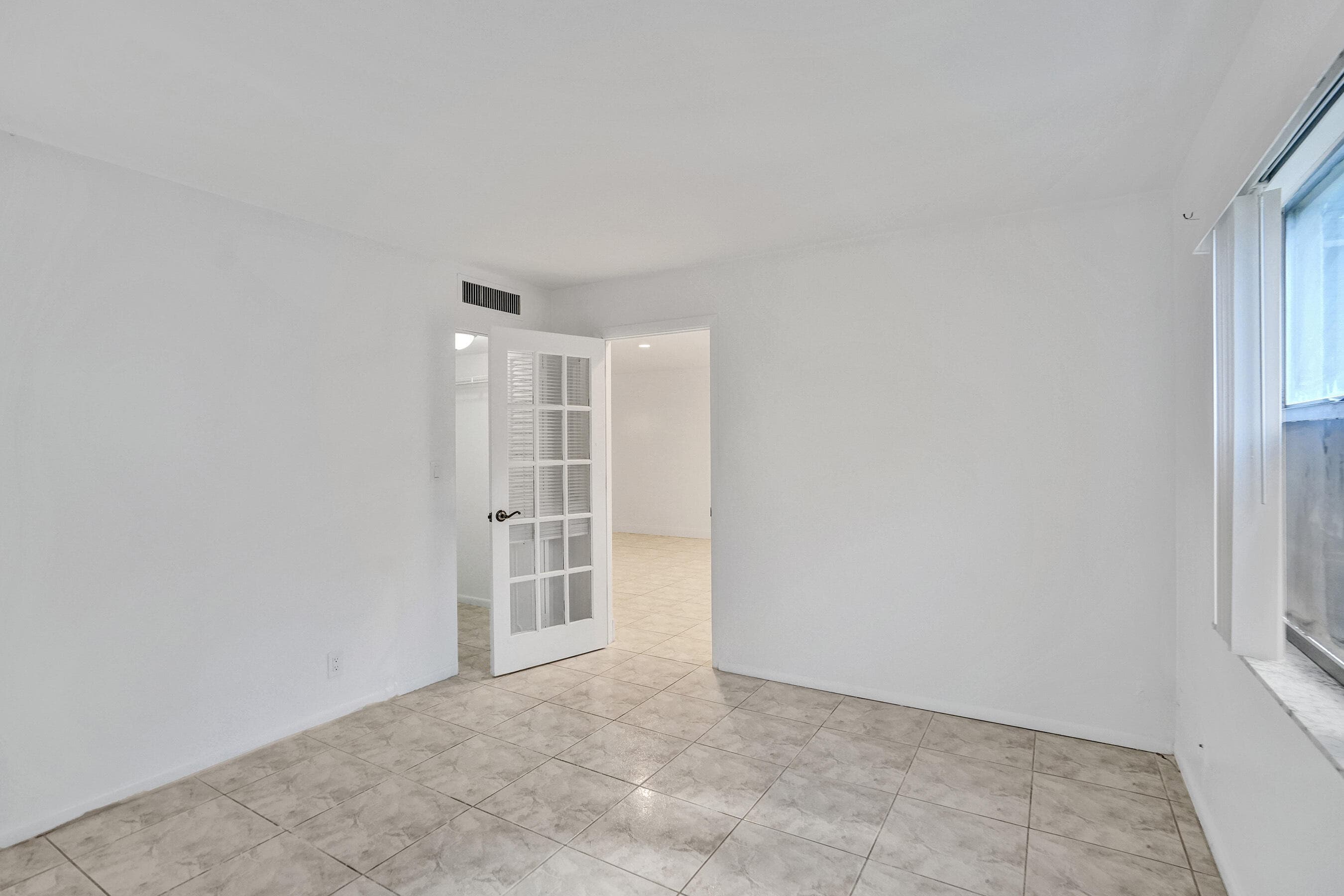 6200 S Falls Cir Drive 202, Lauderhill, FL 33319 — photo 18 of 41