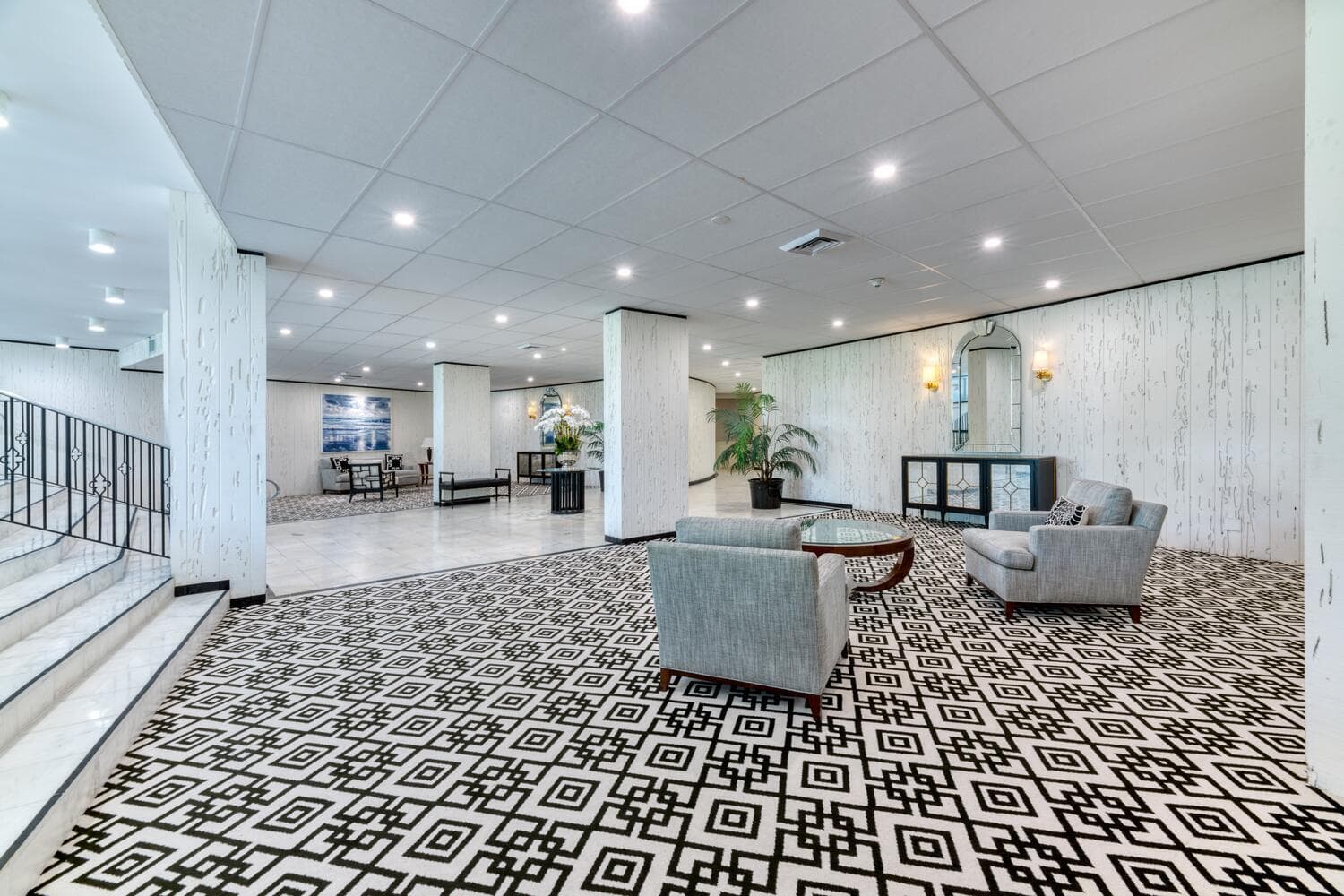2295 S Ocean Boulevard 404, Palm Beach, FL 33480 — photo 11 of 37