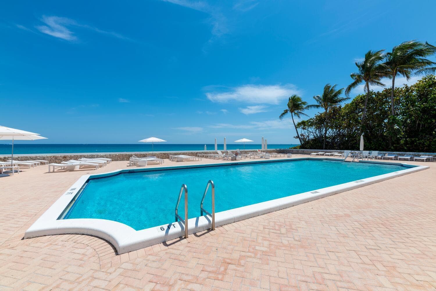 2295 S Ocean Boulevard 404, Palm Beach, FL 33480 — photo 15 of 37