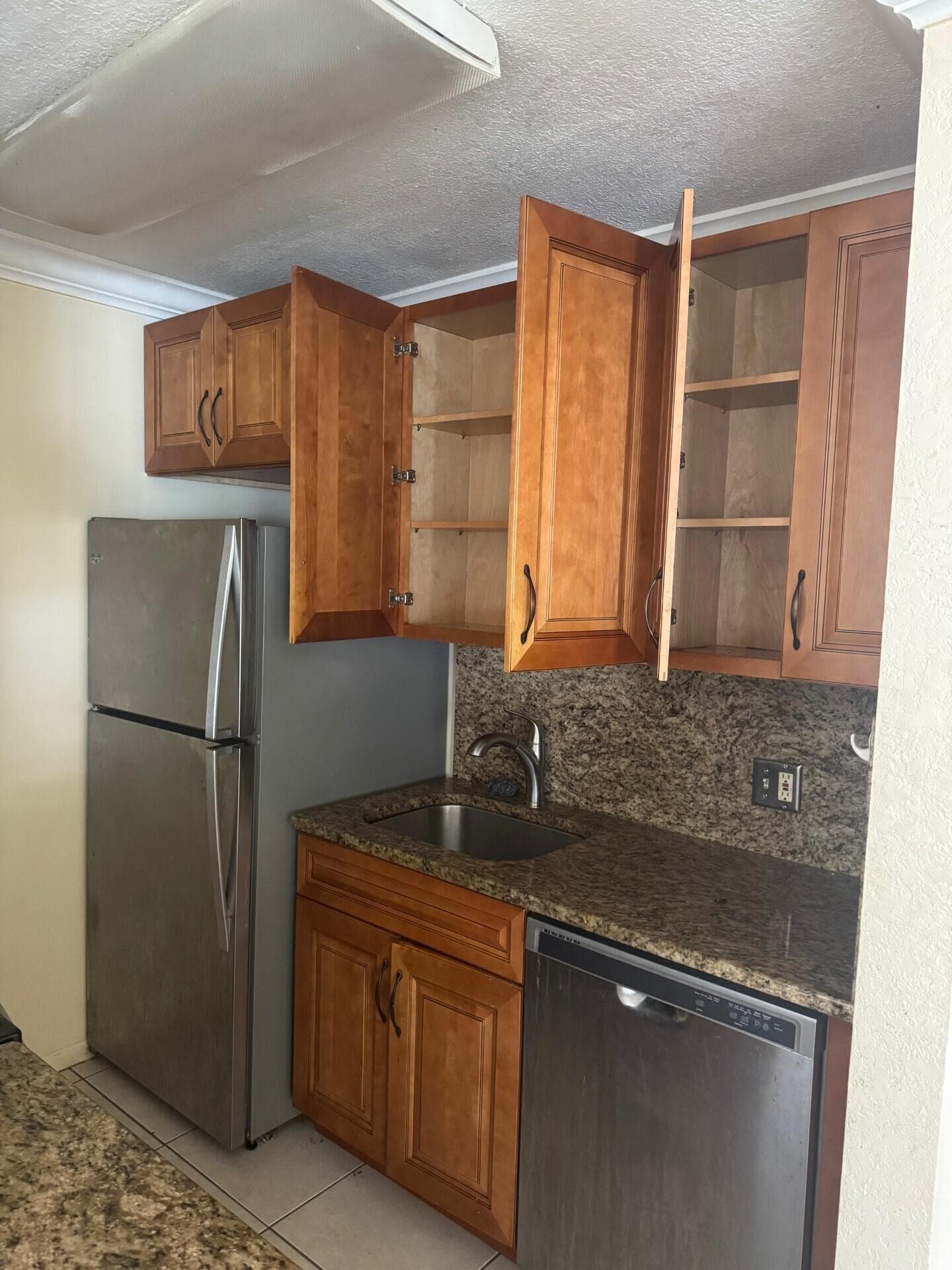 16 Crossings Circle H, Boynton Beach, FL 33435 — photo 8 of 15