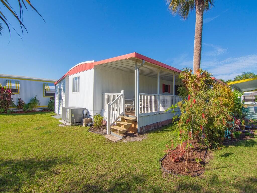 4743 NE Blue Heron Lane 7, Jensen Beach, FL 34957 — photo 31 of 34