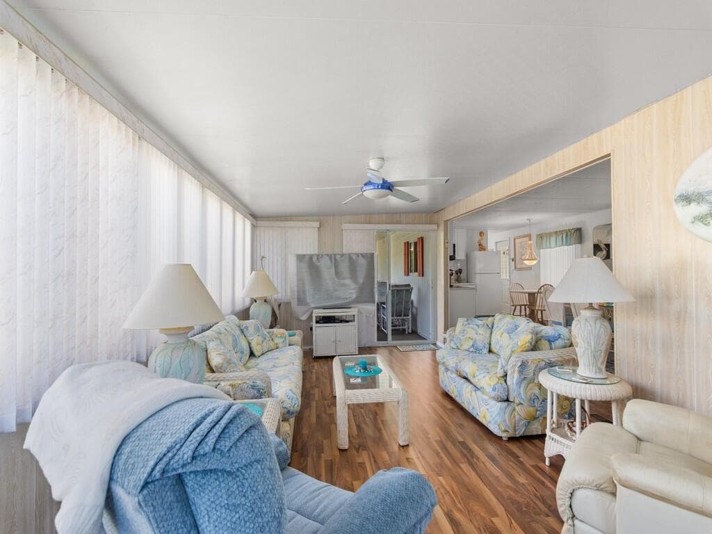 4743 NE Blue Heron Lane 7, Jensen Beach, FL 34957 — photo 10 of 34