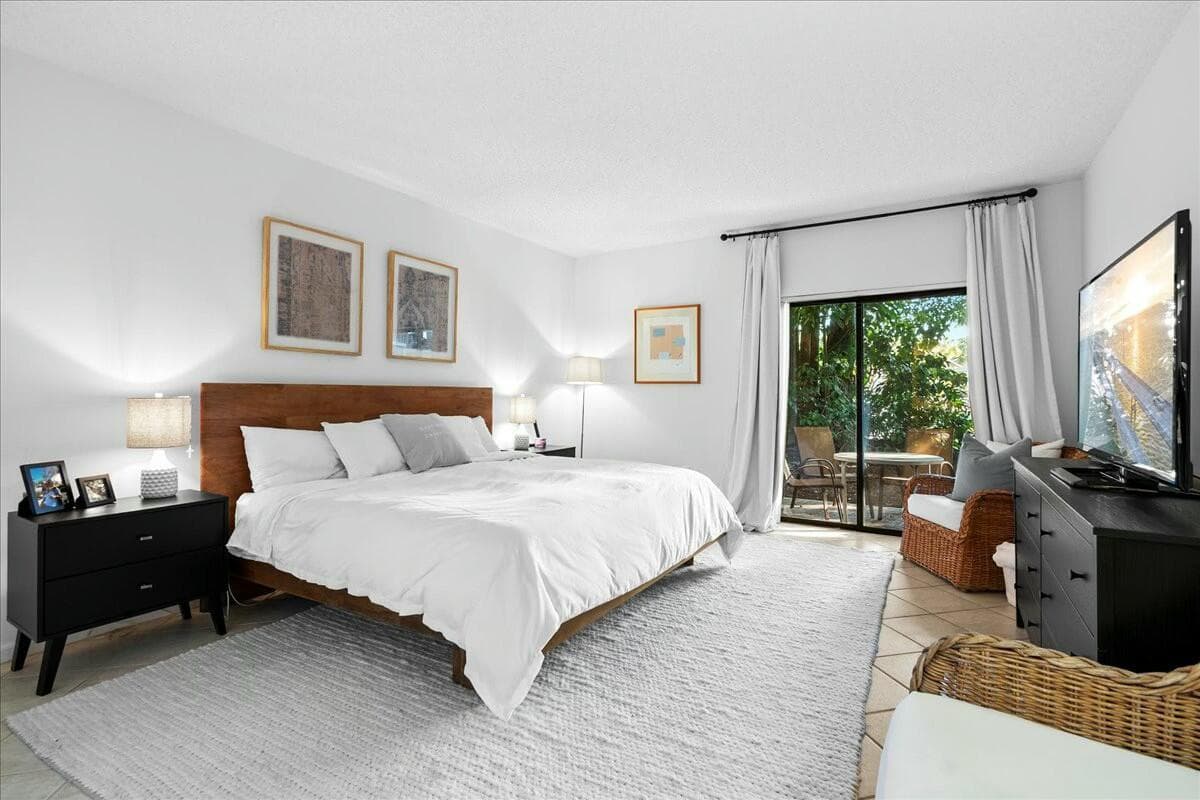 11863 Wimbledon Circle 446, Wellington, FL 33414 — photo 11 of 53