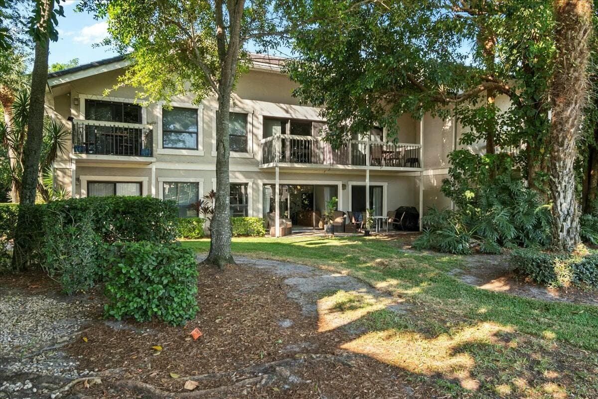 11863 Wimbledon Circle 446, Wellington, FL 33414 — photo 26 of 53