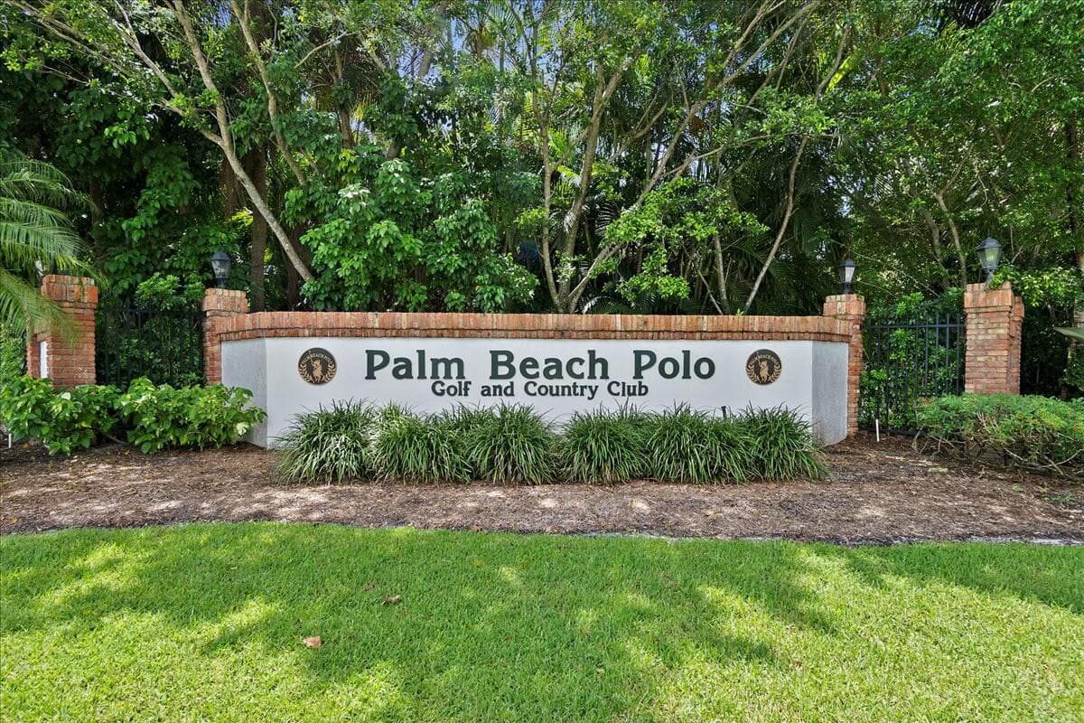 11863 Wimbledon Circle 446, Wellington, FL 33414 — photo 33 of 53
