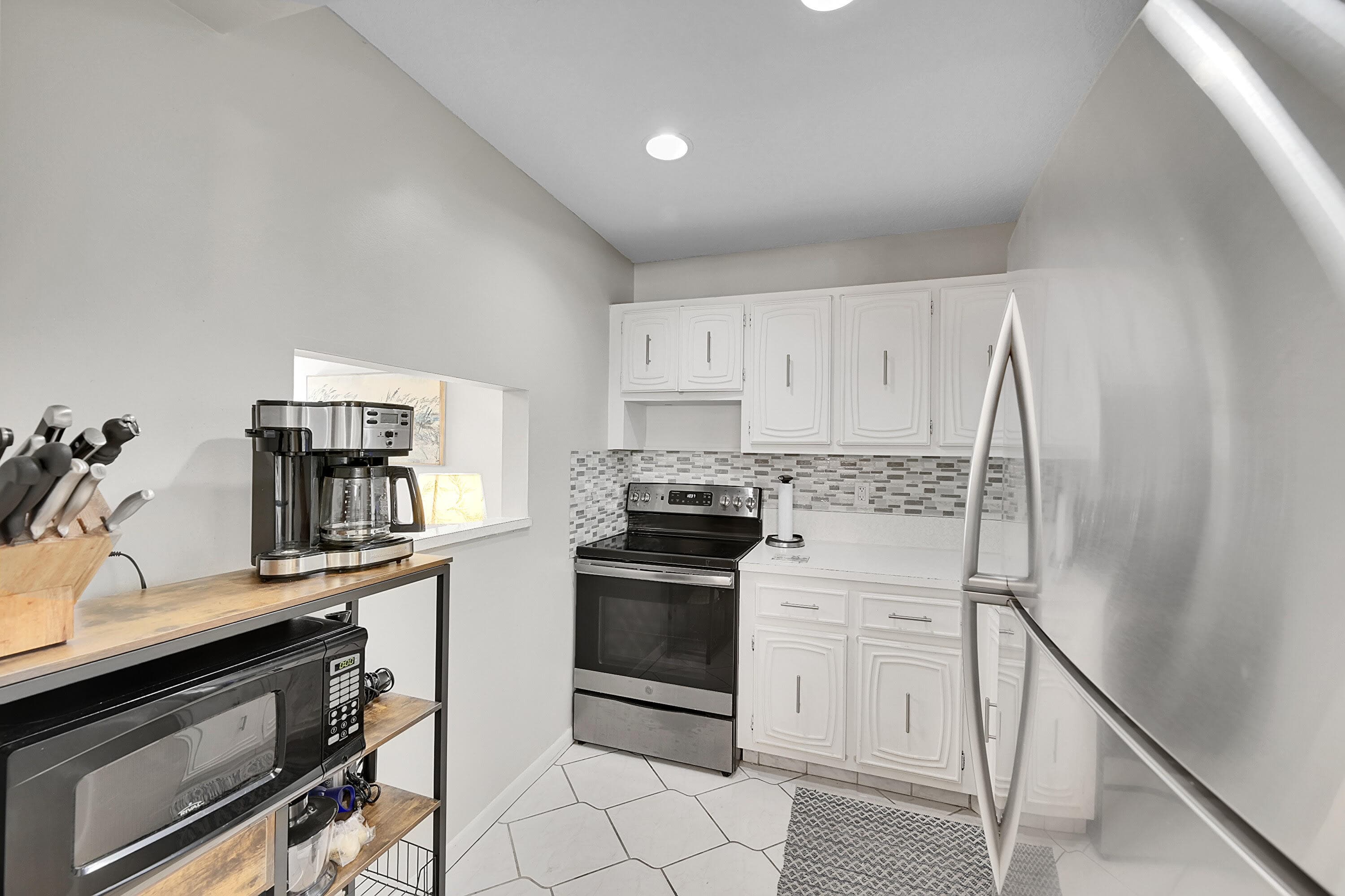 632 Snug Harbor Drive D3, Boynton Beach, FL 33435 — photo 12 of 35