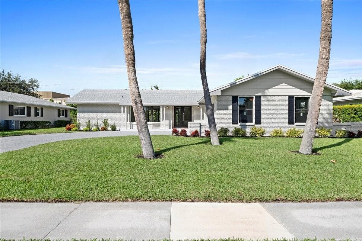 11569 Landing Place, North Palm Beach, FL 33408 — photo 1 of 33