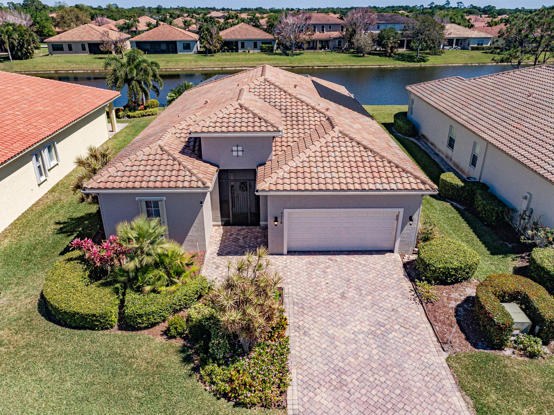 5558 55th Avenue, Vero Beach, FL 32967 — photo 1 of 36