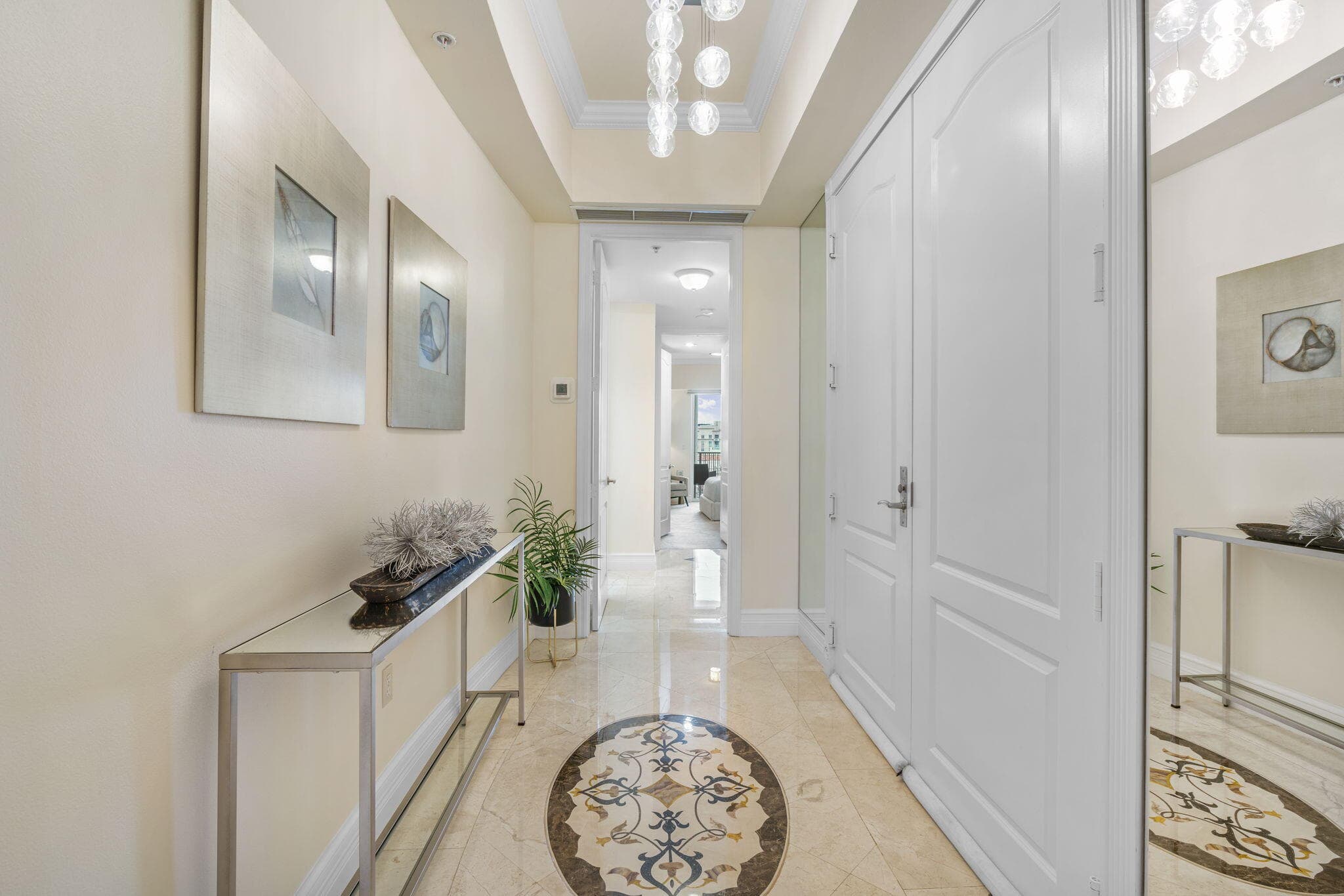 201 S Narcissus Avenue 605, West Palm Beach, FL 33401 — photo 8 of 39