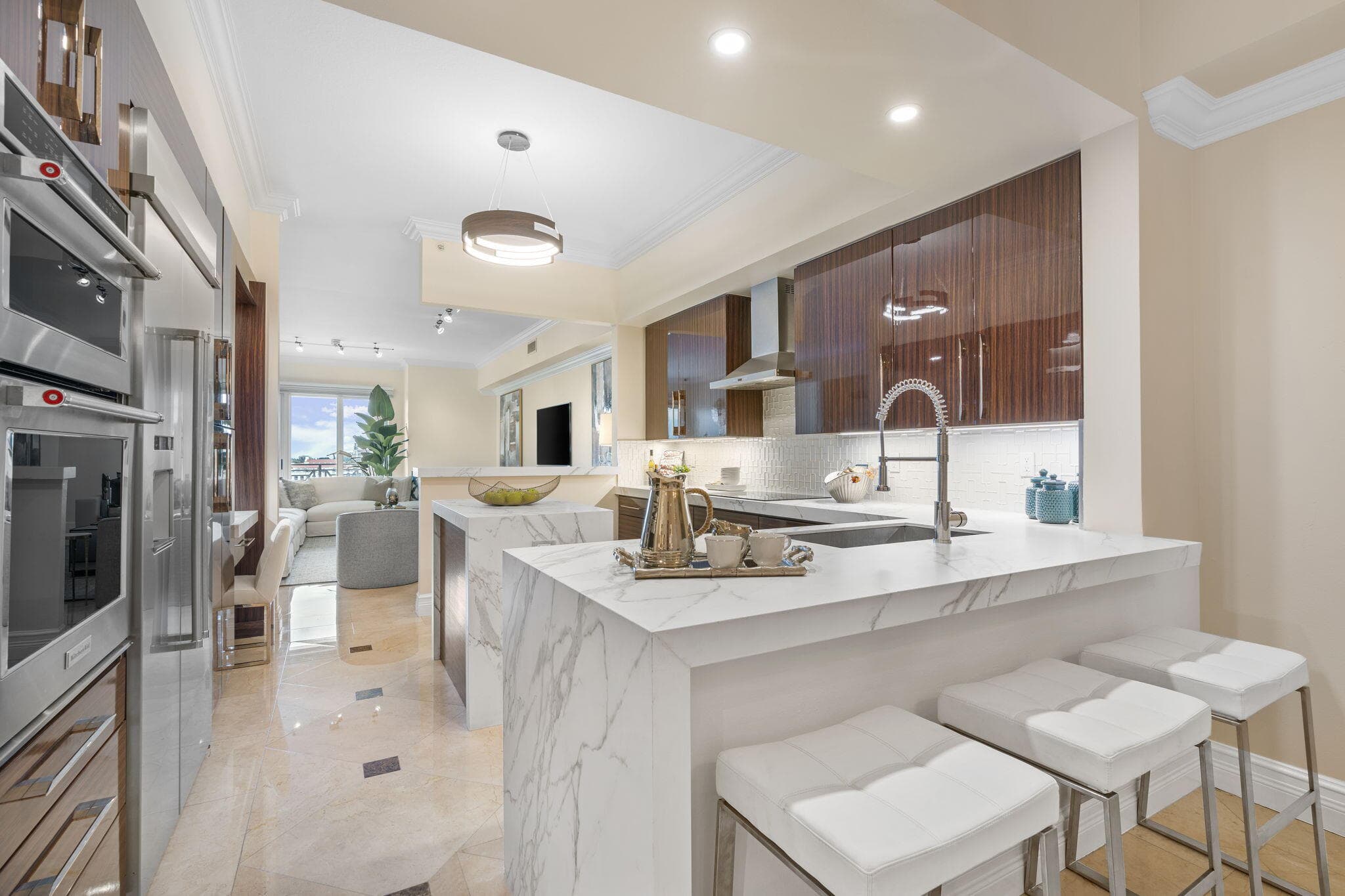 201 S Narcissus Avenue 605, West Palm Beach, FL 33401 — photo 10 of 39