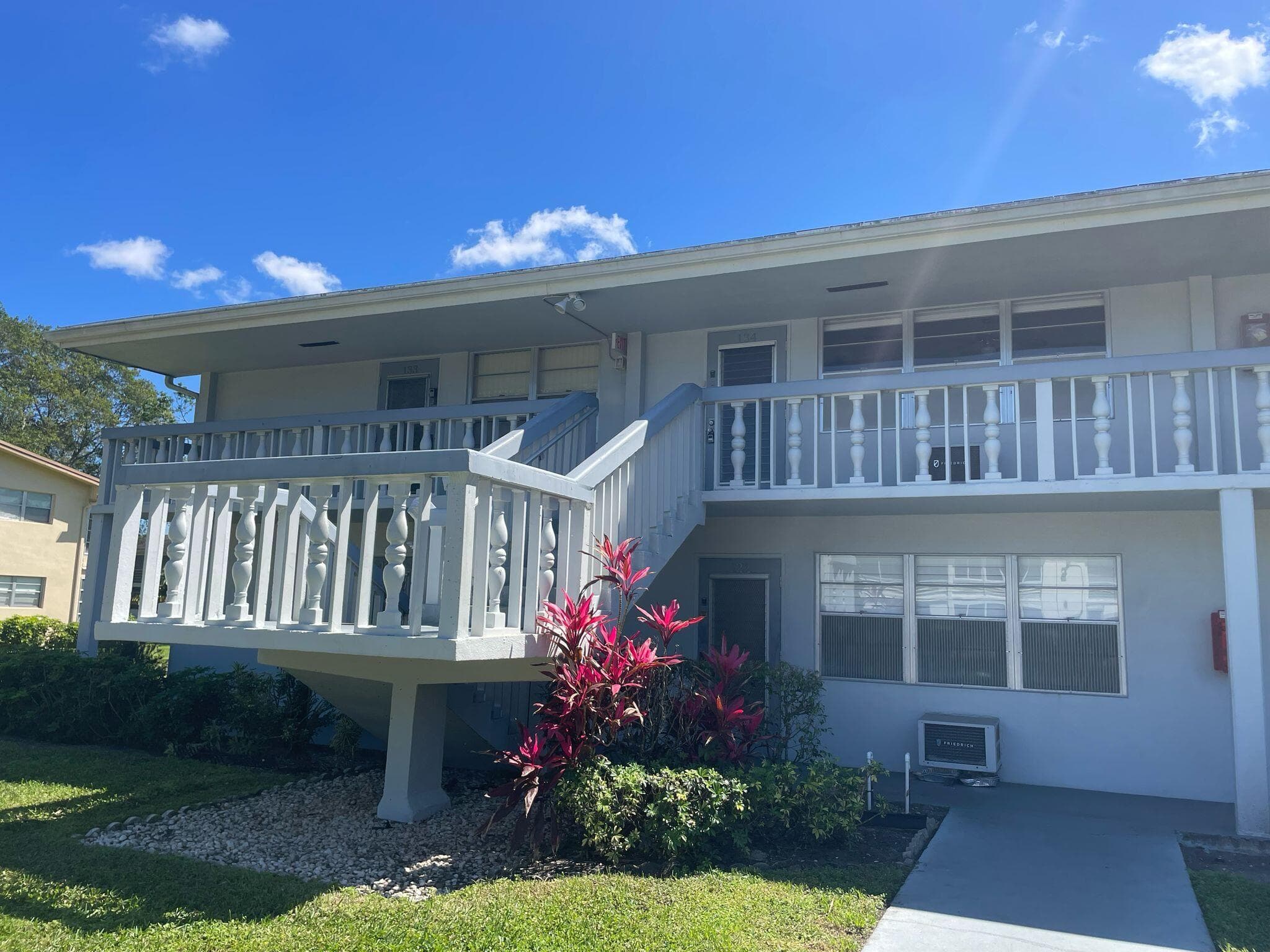 134 Upminster F, Deerfield Beach, FL 33442 — photo 2 of 15