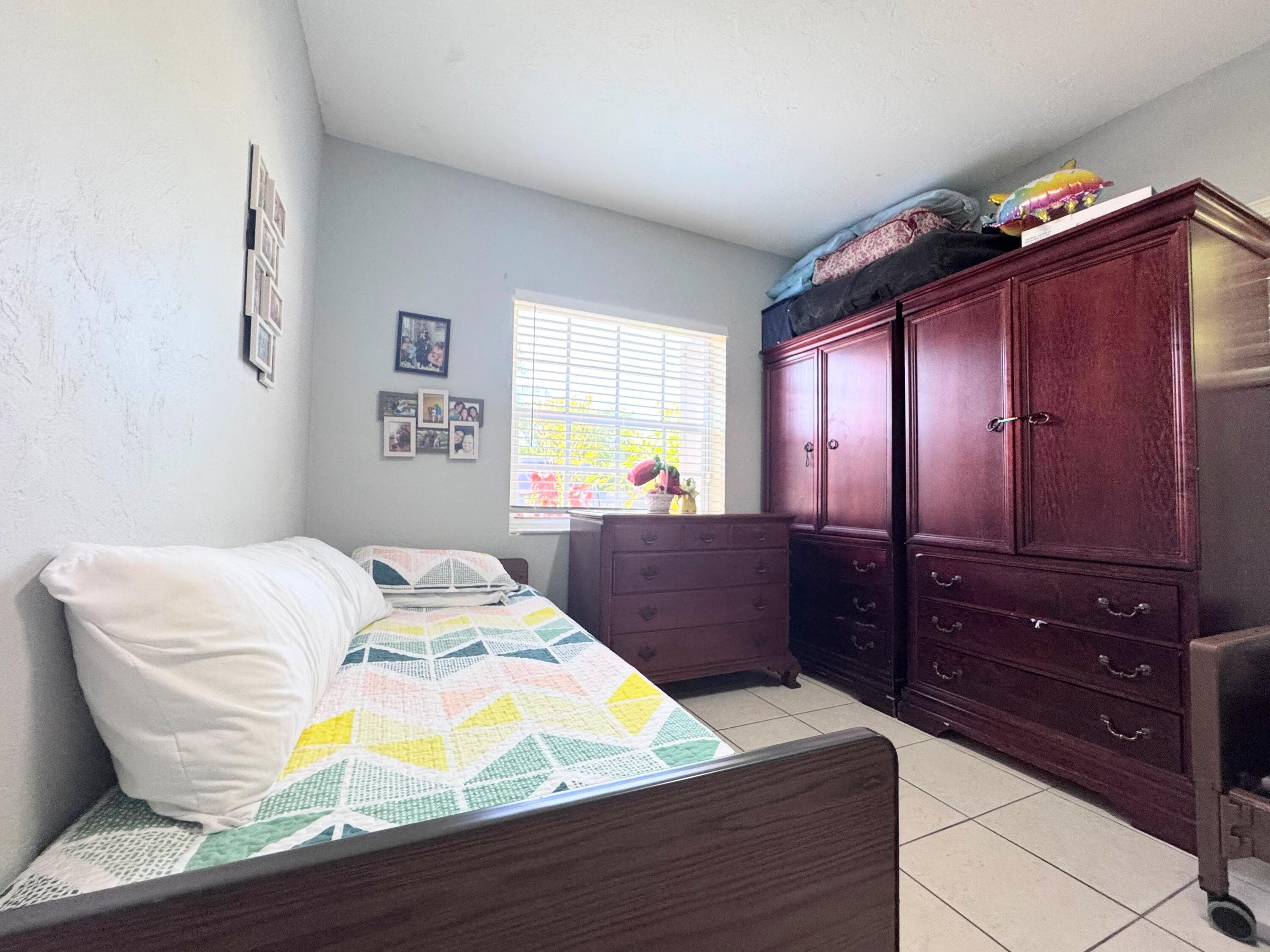 900 N 24th Avenue, Hollywood, FL 33020 — photo 6 of 15