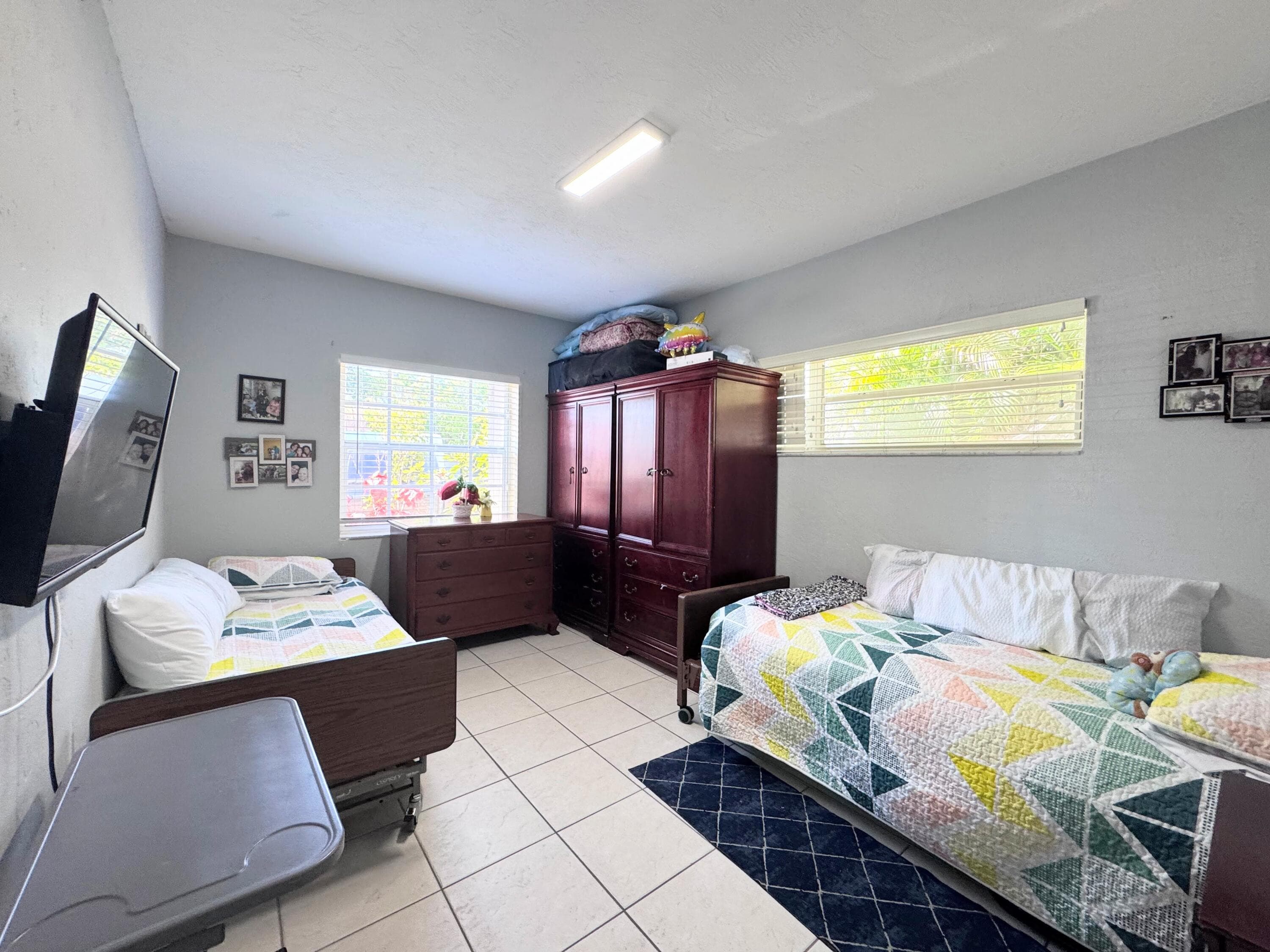 900 N 24th Avenue, Hollywood, FL 33020 — photo 4 of 15