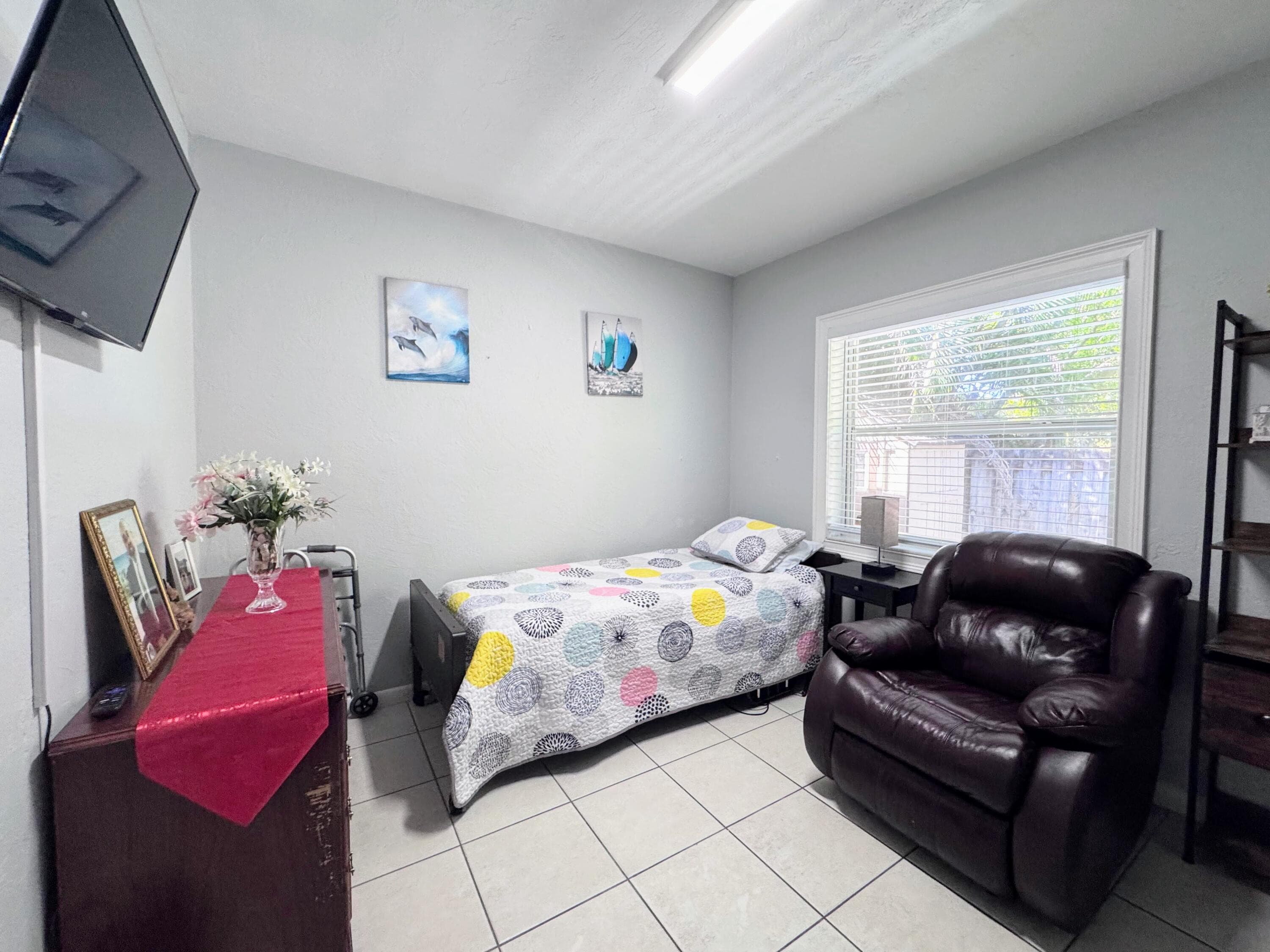 900 N 24th Avenue, Hollywood, FL 33020 — photo 9 of 15